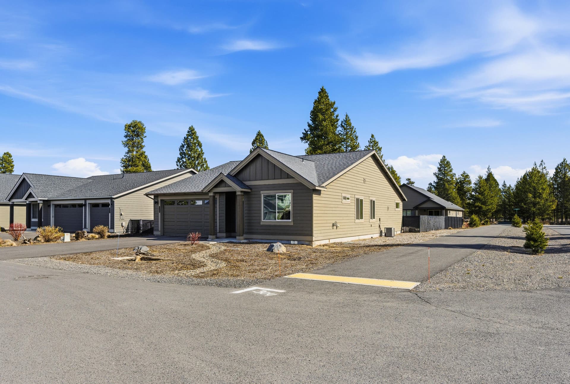 33. Photo 2 of 36, 51900 Settler Drive, La Pine, OR 97739