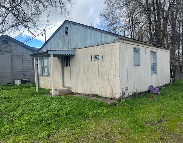 844 Stewart. Photo 1 of 1, 844 W Stewart Avenue, Medford, OR 97501
