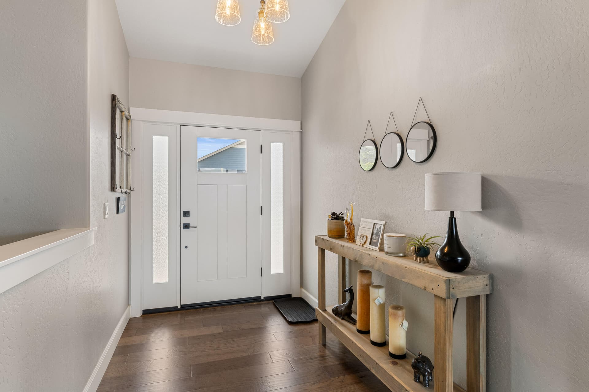 INT (29 of 29). Photo 5 of 53, 2357 Robertson Crest, Grants Pass, OR 97527