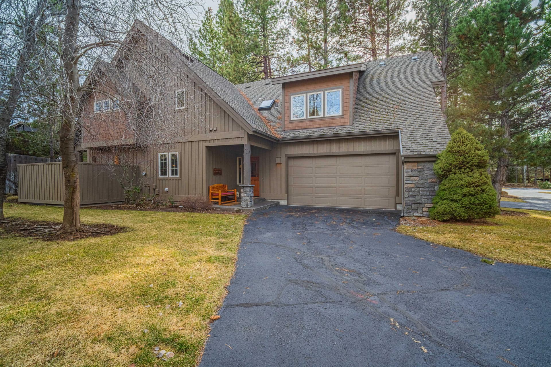 2-web-or-mls-4 Aquila-2. Photo 2 of 48, 57414 Sun Eagle Lane Unit 4, Sunriver, OR 97707