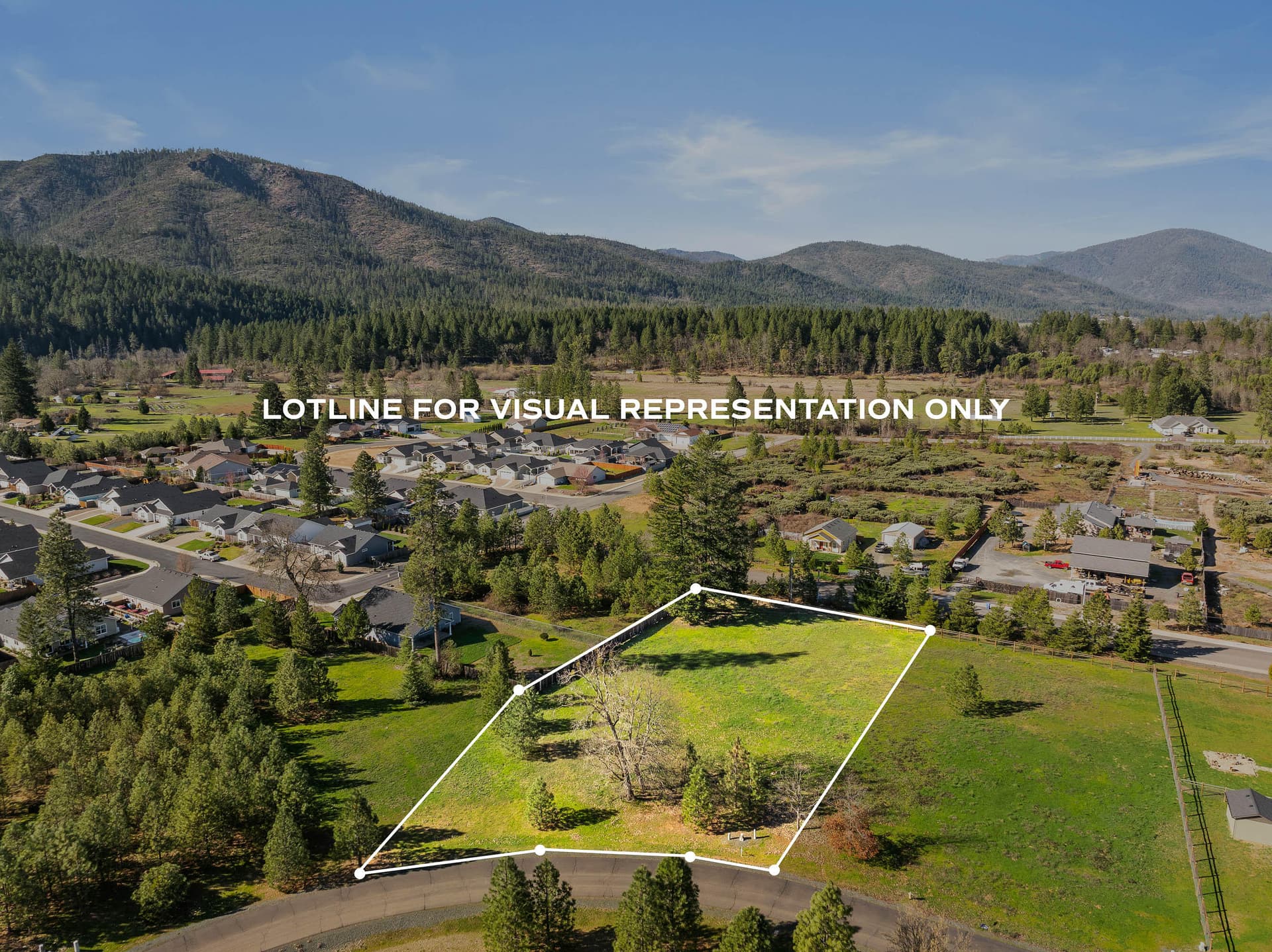 ariel lot line. Photo 1 of 12, 595 E Forks Circle, Cave Junction, OR 97523