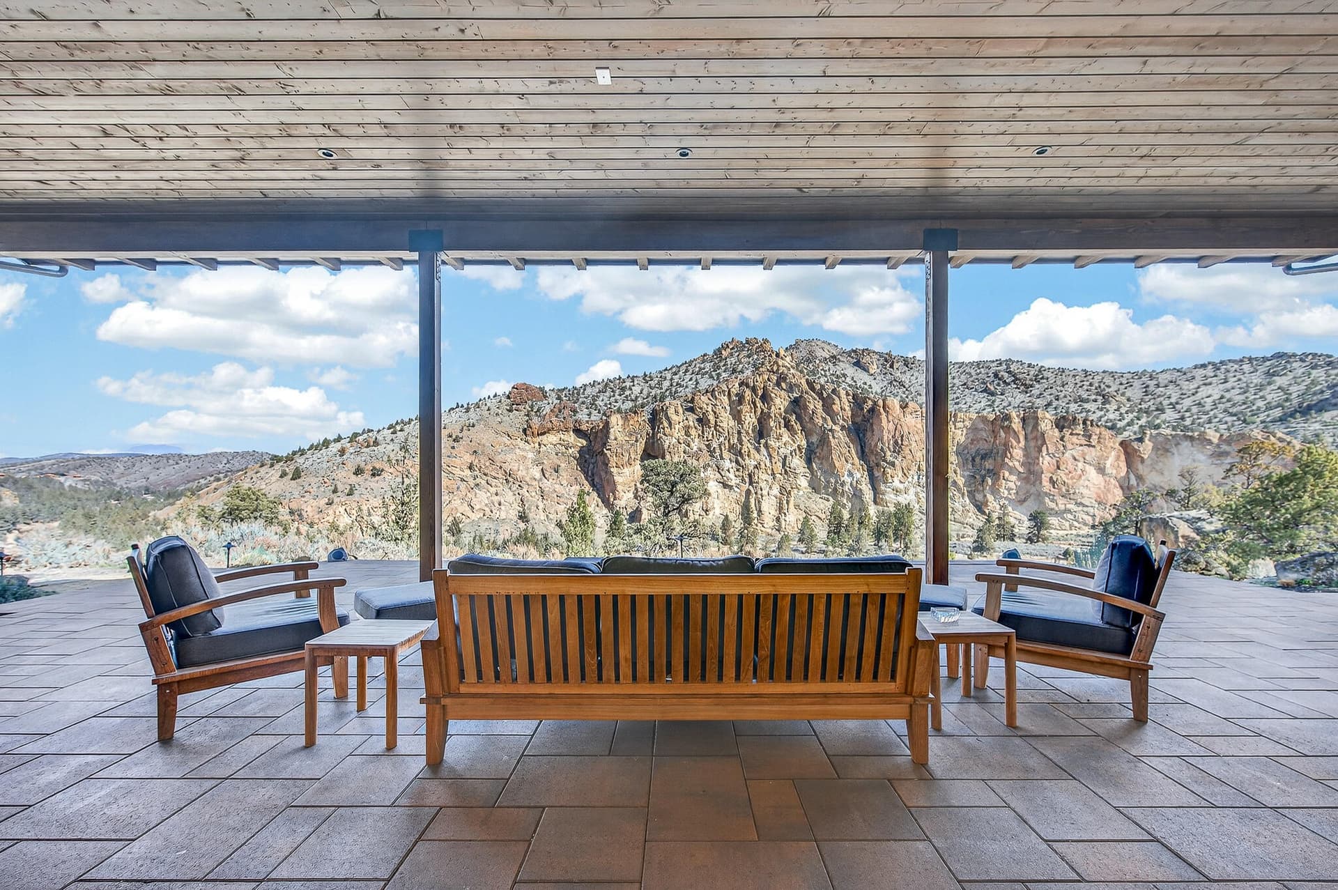 It doesn't get more private. Photo 1 of 86, 11698 Pinedale Lane, Terrebonne, OR 97760