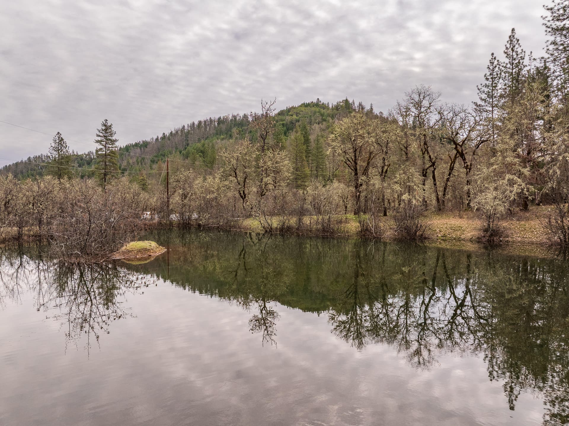 2527CrowfootRd-019. Photo 1 of 24, 2527 Crowfoot Road, Eagle Point, OR 97524
