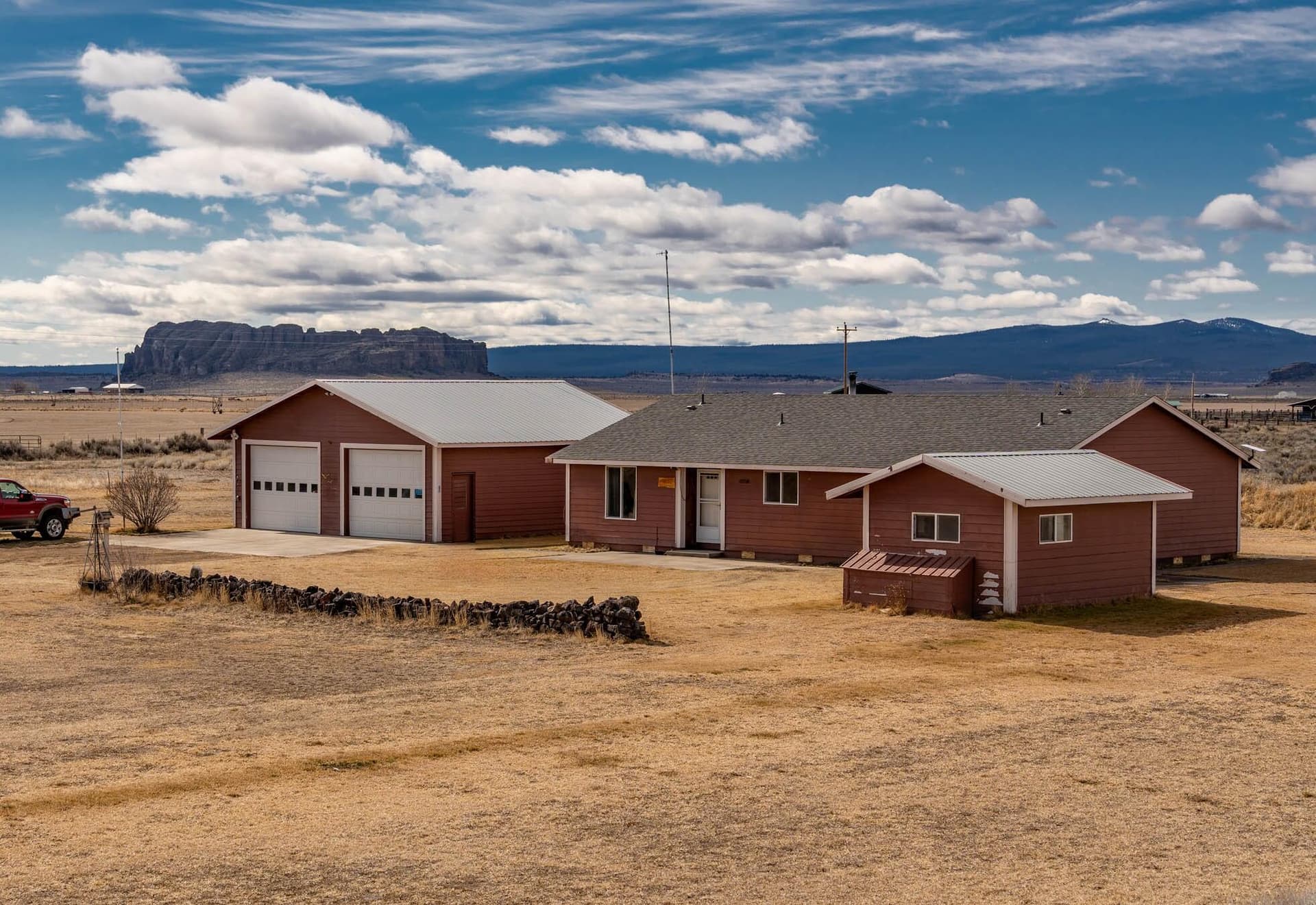 77797 Soto Lane, Pic 1. Photo 4 of 43, 77797 Soto Lane, Fort Rock, OR 97735