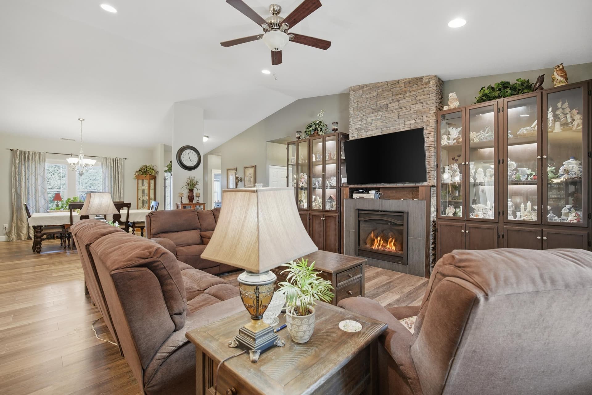 7. Photo 2 of 39, 17463 Egret Drive, Bend, OR 97707