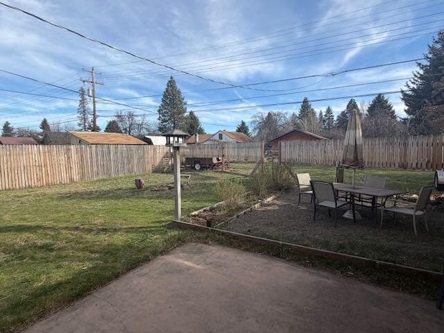 IMG_4138. Photo 5 of 21, 243 W Adams Avenue, Sisters, OR 97759