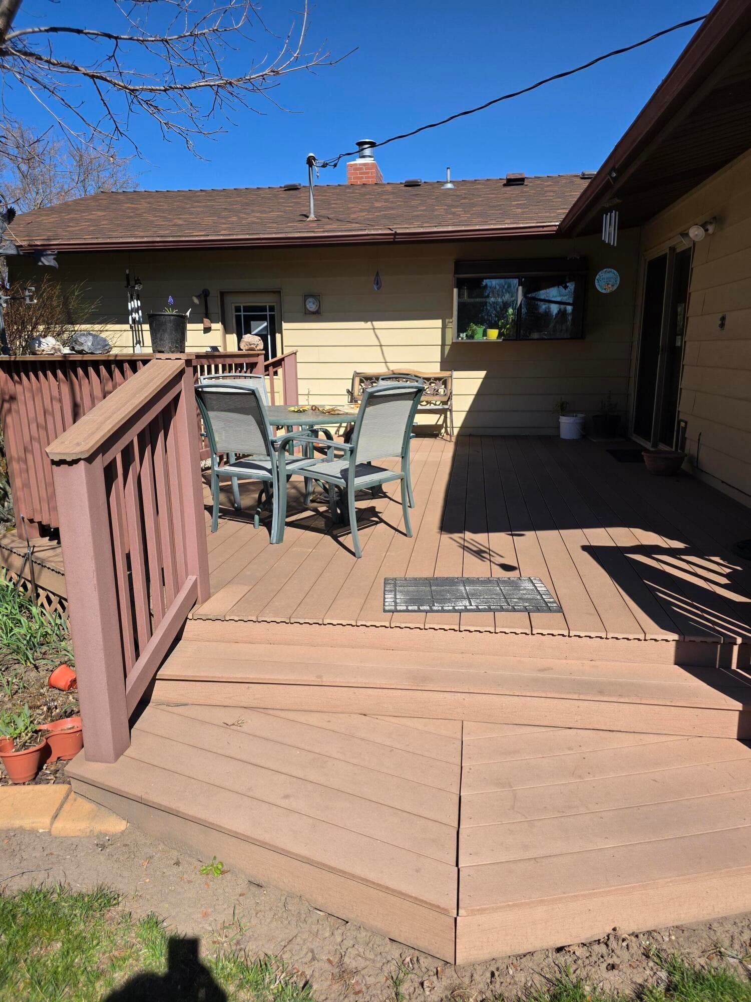4302 Deck. Photo 2 of 8, 4302 Onyx Avenue, Klamath Falls, OR 97603