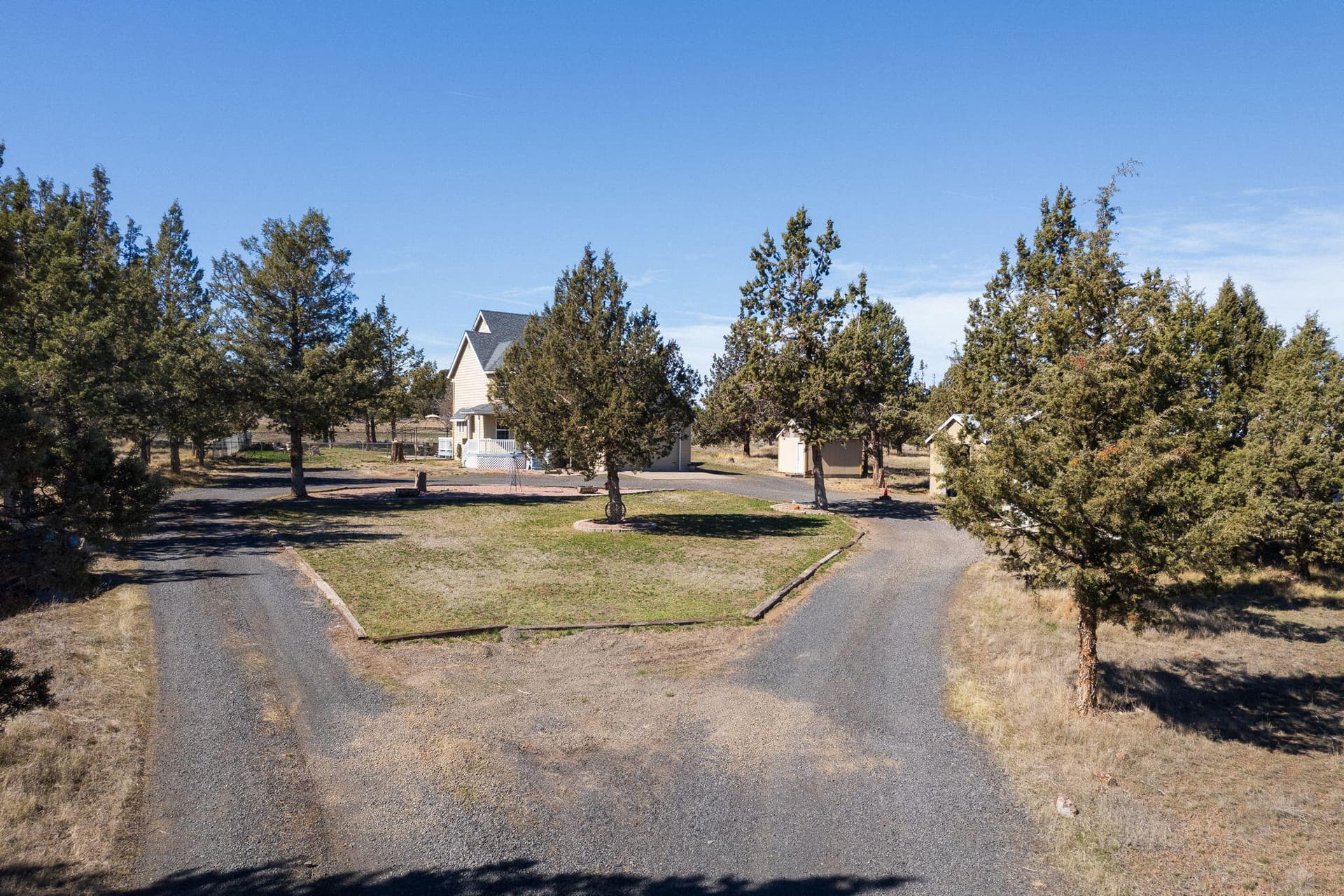 10393 SE Juniper Canyon (7 of 47). Photo 2 of 20, 10393 SE Juniper Canyon, Prineville, OR 97754