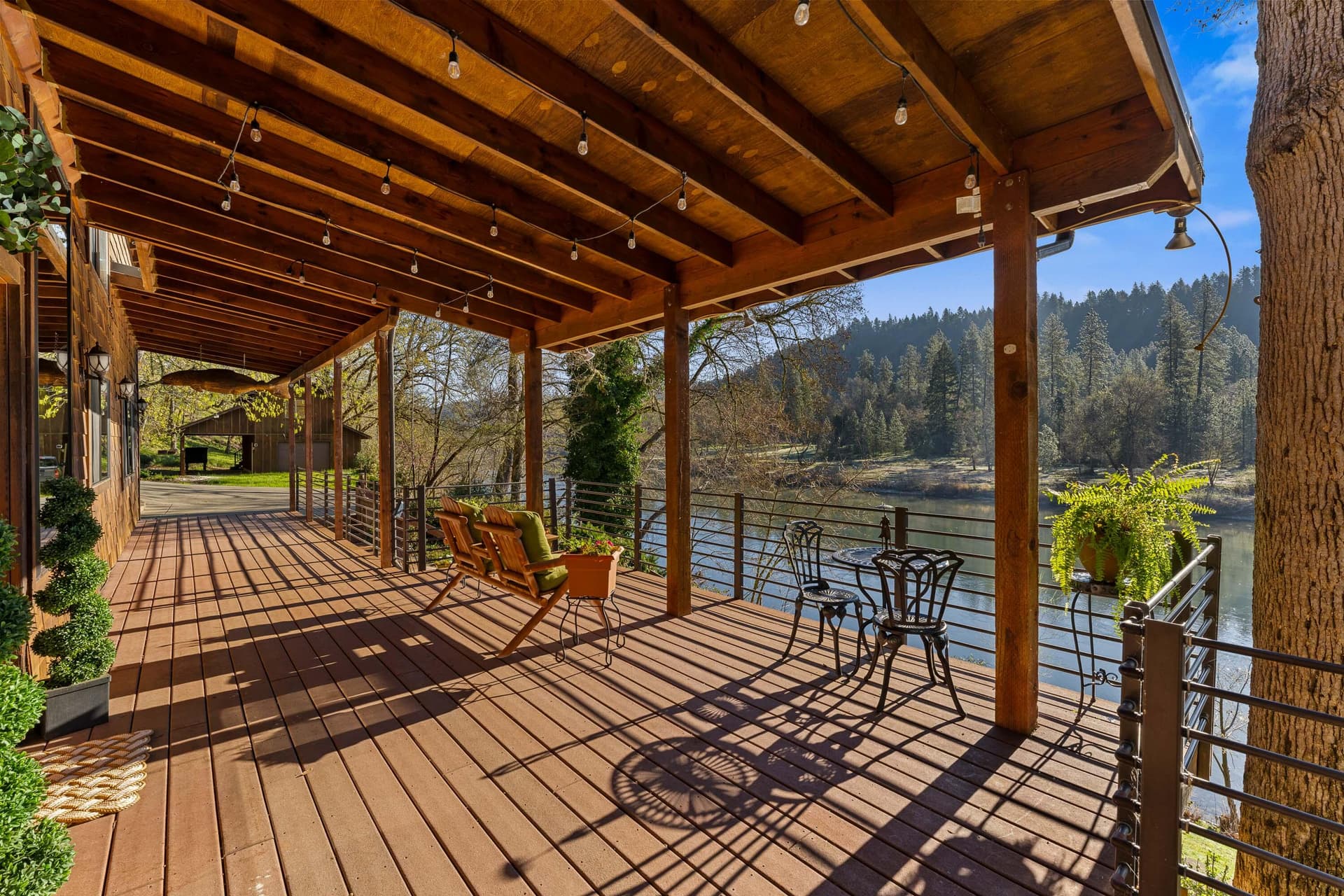 06-EXT (6 of 8). Photo 1 of 60, 4941 Riverbanks Road, Grants Pass, OR 97527