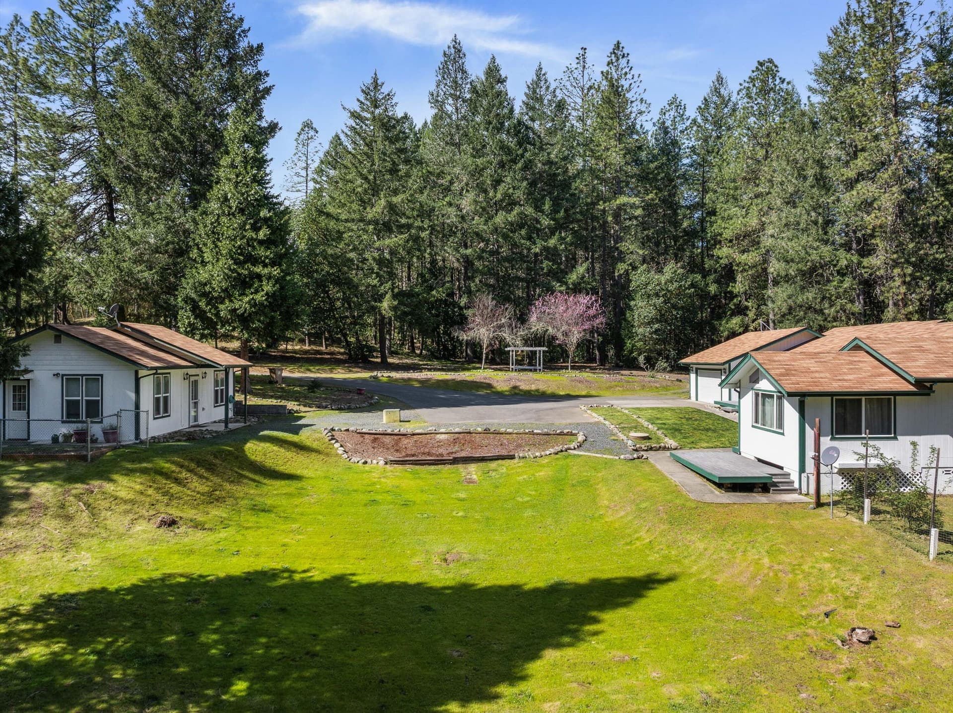 04-DRONE (4 of 8). Photo 2 of 54, 2276 Azalea Drive, Grants Pass, OR 97526