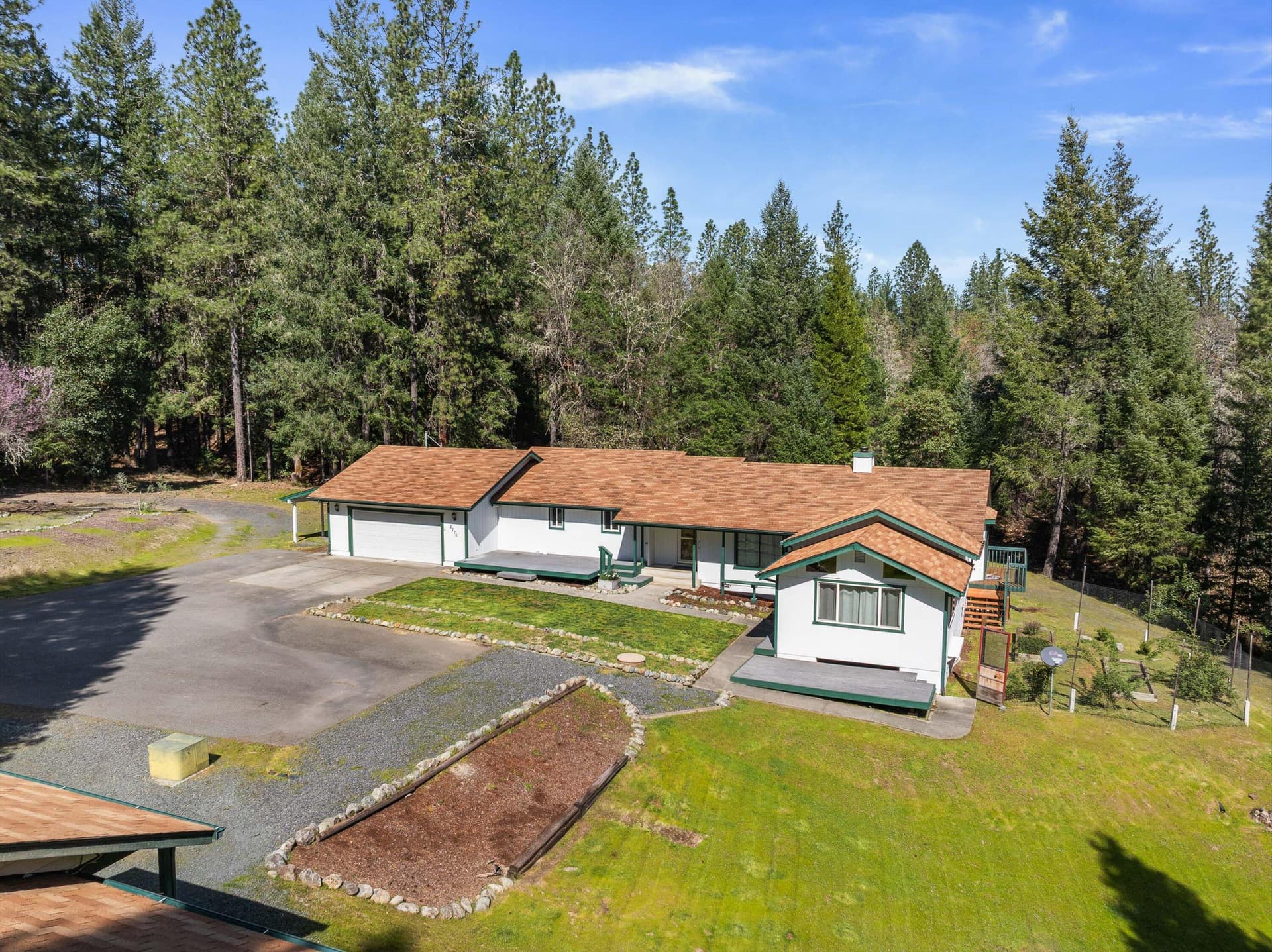 03-DRONE (3 of 8). Photo 3 of 54, 2276 Azalea Drive, Grants Pass, OR 97526