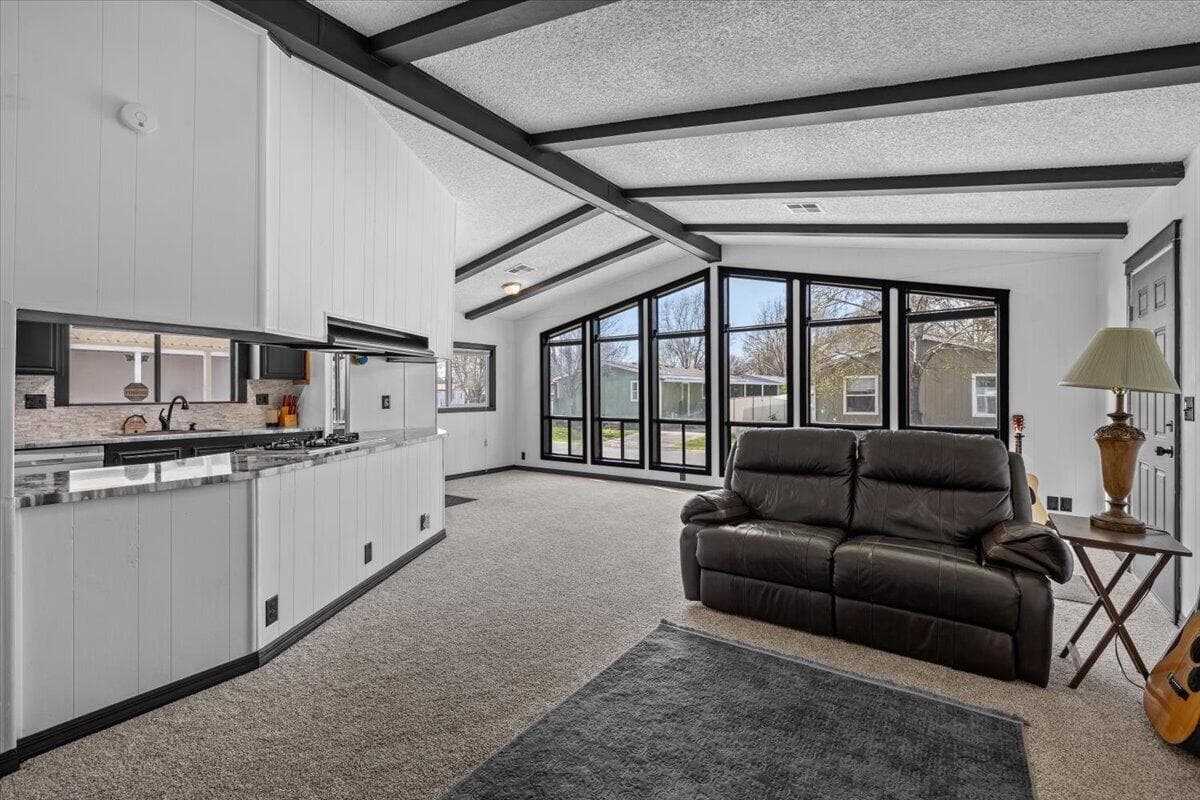 13-CI_2875. Photo 5 of 27, 633 E Archwood Drive Unit UNIT 86, Eagle Point, OR 97524