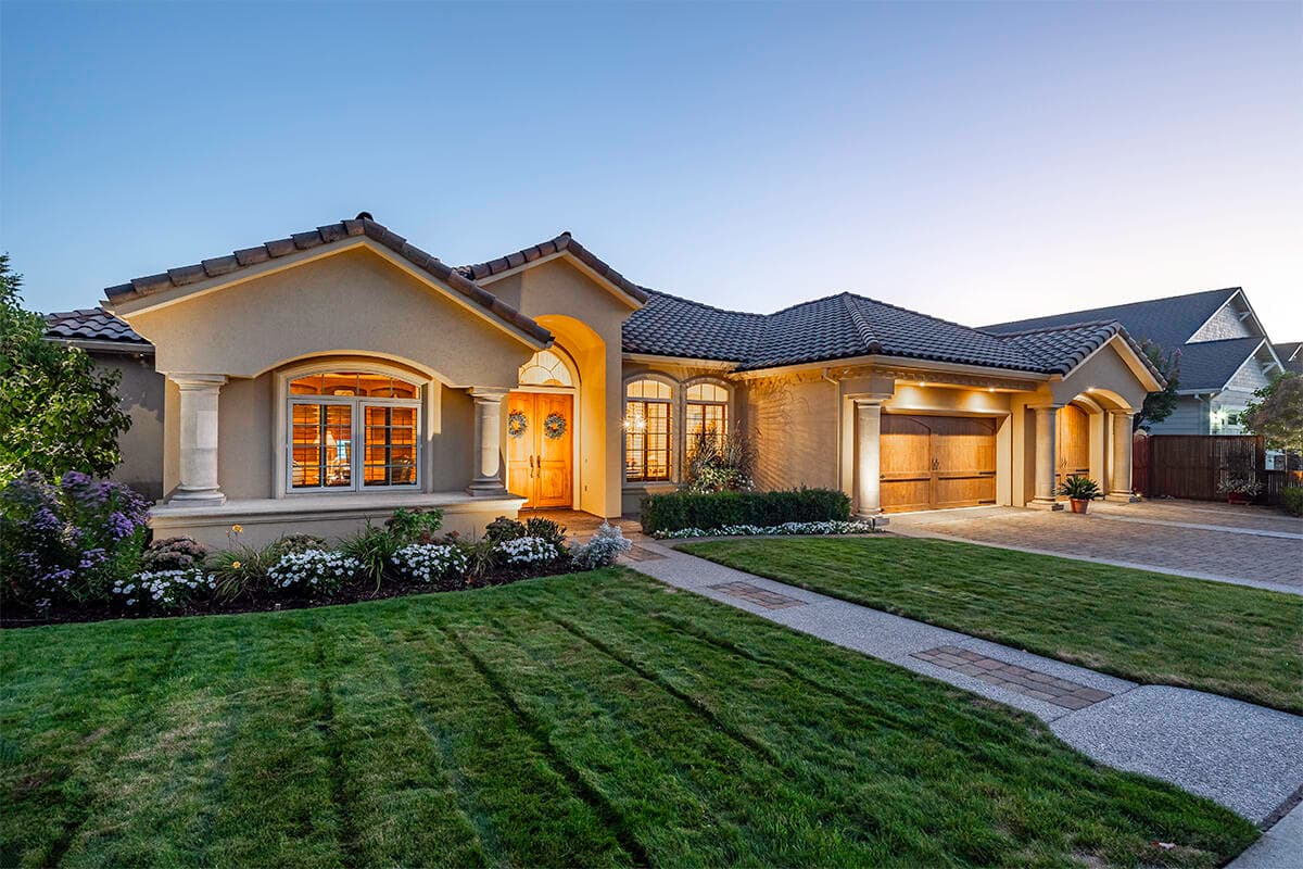 DSC01499-HDR-Edit. Photo 3 of 73, 4506 Pinnacle Drive, Medford, OR 97504