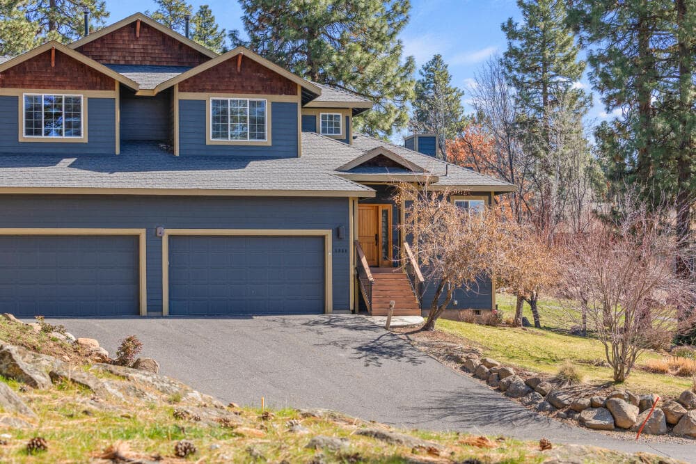Front. Photo 1 of 46, 5006 Swallow Court, Klamath Falls, OR 97601