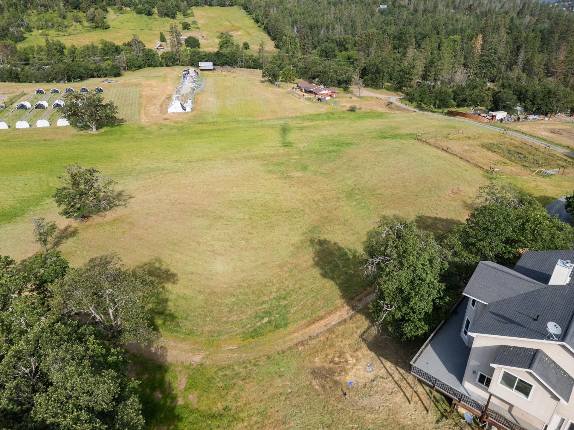 43_ 3715 little applegate rd, jacksonvil. Photo 5 of 46, 3375 Little Applegate Road, Jacksonville, OR 97530