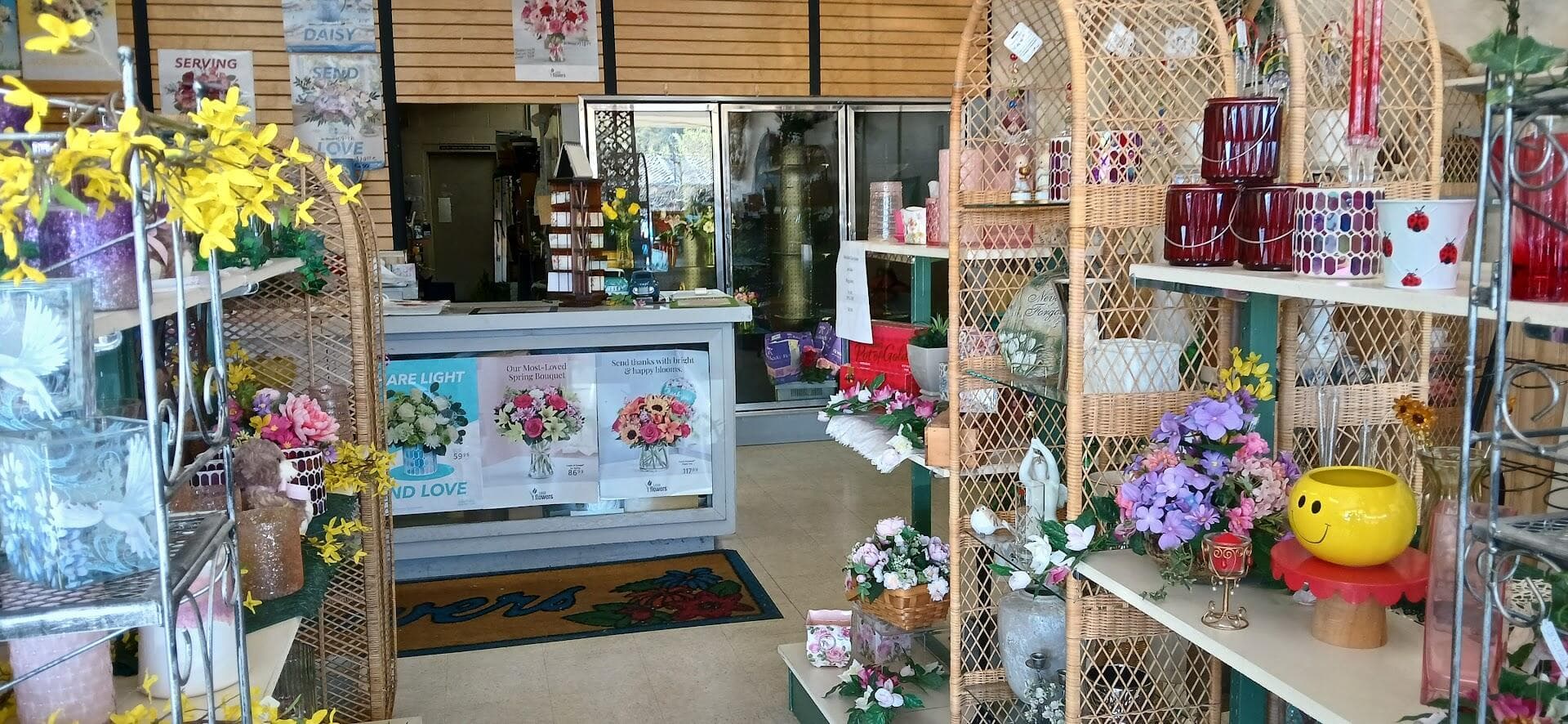 Interior.2. Photo 3 of 3, 1626 Williams Highway, Grants Pass, OR 97527