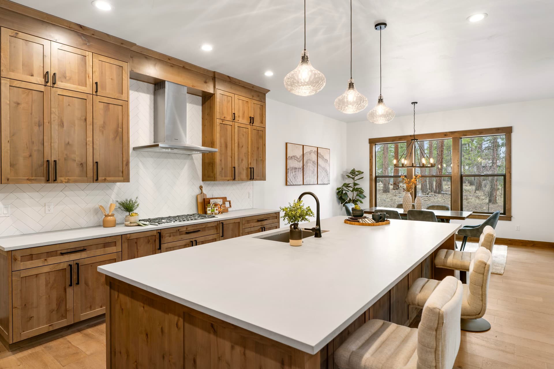 06-Kitchen. Photo 5 of 48, 56244 Rockcress Lane Unit 437, Bend, OR 97707