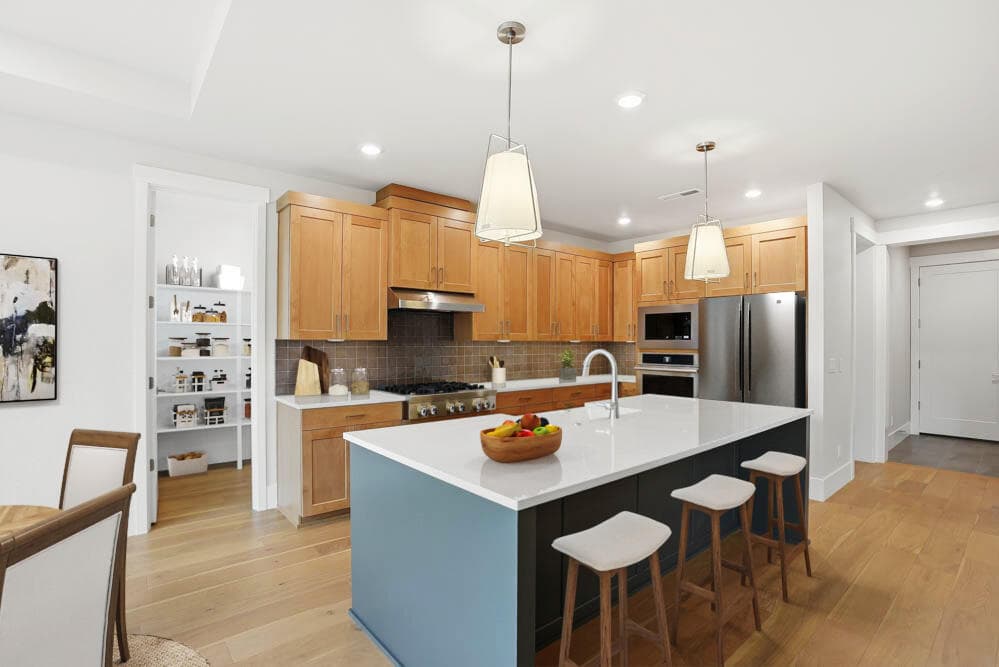 CL11-Carrington-P-Signature-Kitchen. Photo 3 of 11, 1361 NW Ochoa Drive, Bend, OR 97703