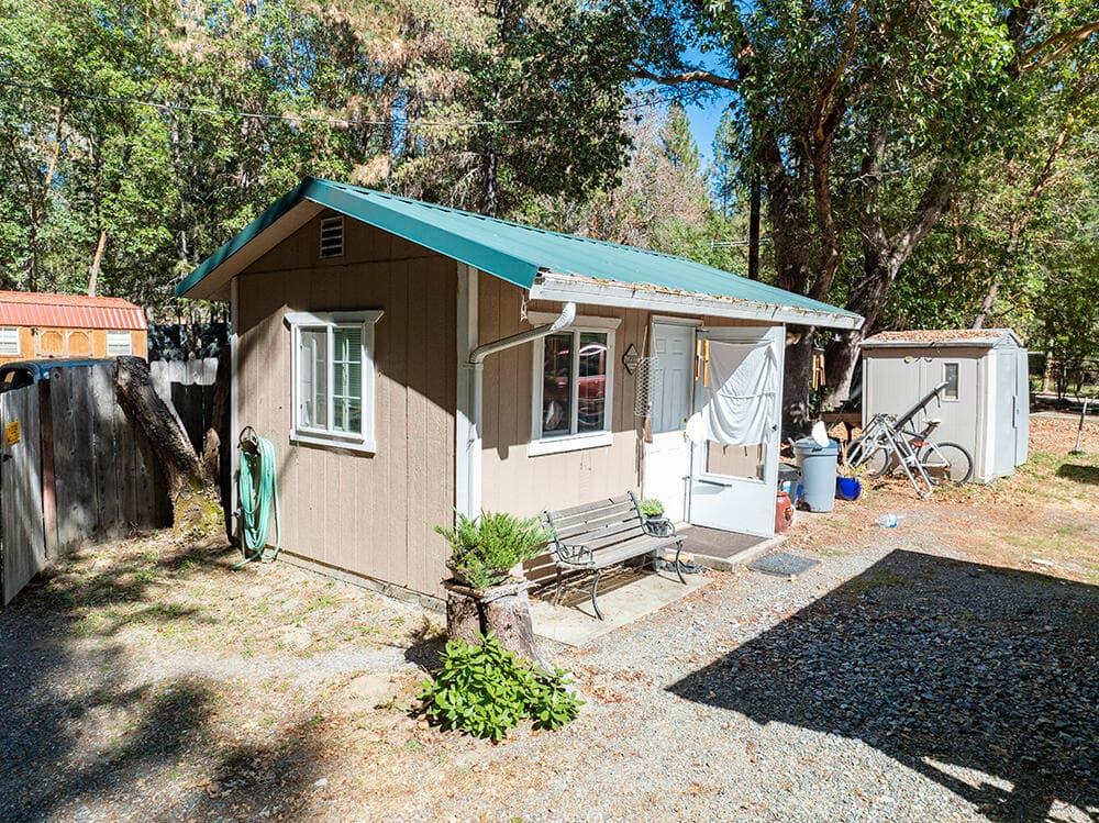 12. Photo 5 of 64, 3504 Azalea Drive, Grants Pass, OR 97526