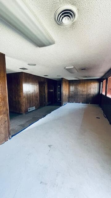 1776 4. Photo 2 of 25, 1776 Washburn Way, Klamath Falls, OR 97603