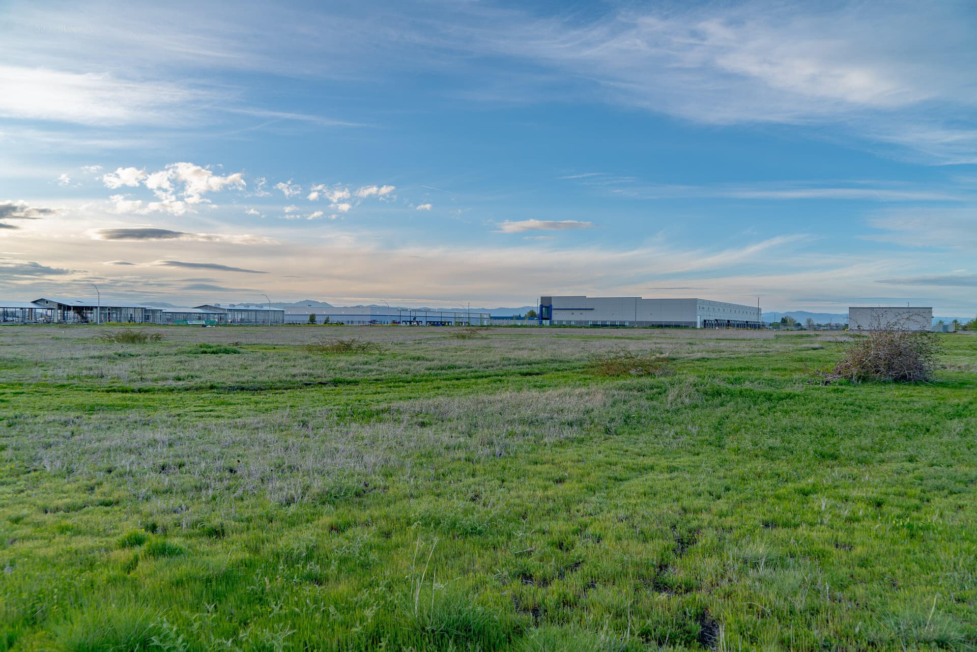 DSC09914. Photo 5 of 9, 4676 Industry Drive, Medford, OR 97502