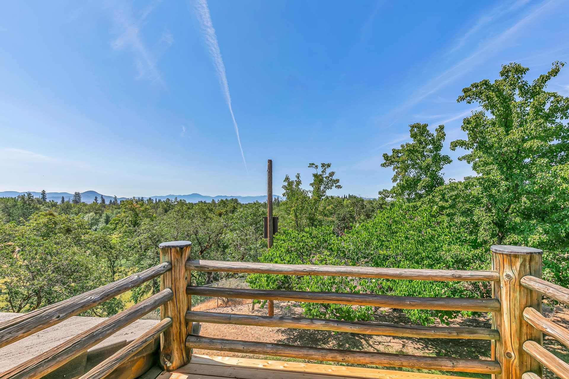 deck view. Photo 5 of 52, 11322 Modoc Road, White City, OR 97503
