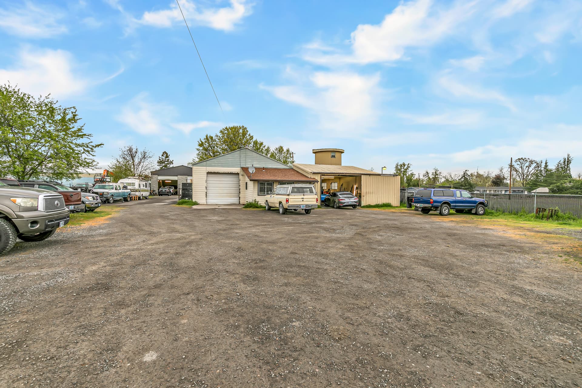 9R9A1822. Photo 2 of 27, 1250 W McAndrews Road, Medford, OR 97501