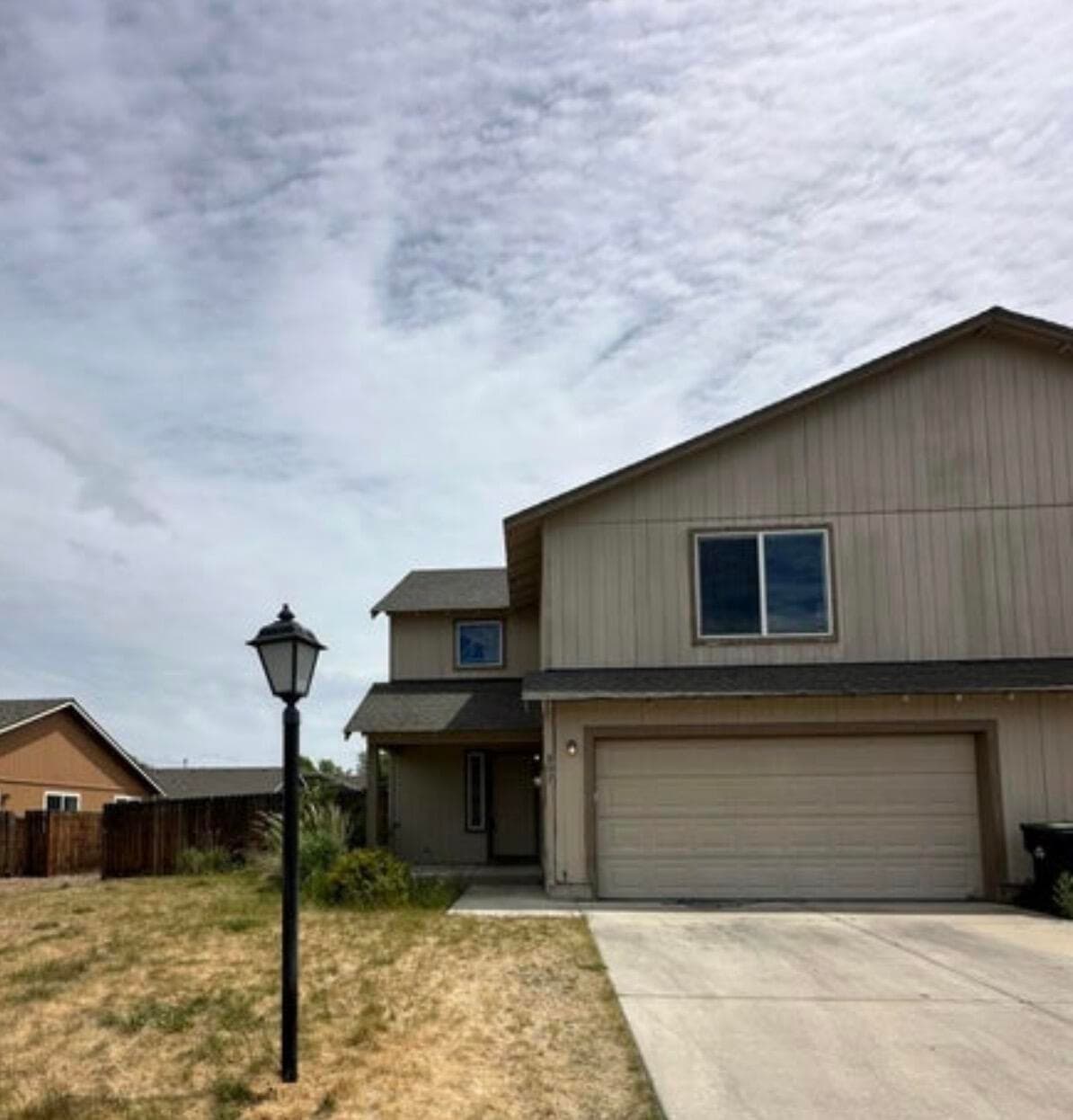 Front of house. Photo 1 of 10, 897 SE Kierra Place, Madras, OR 97741