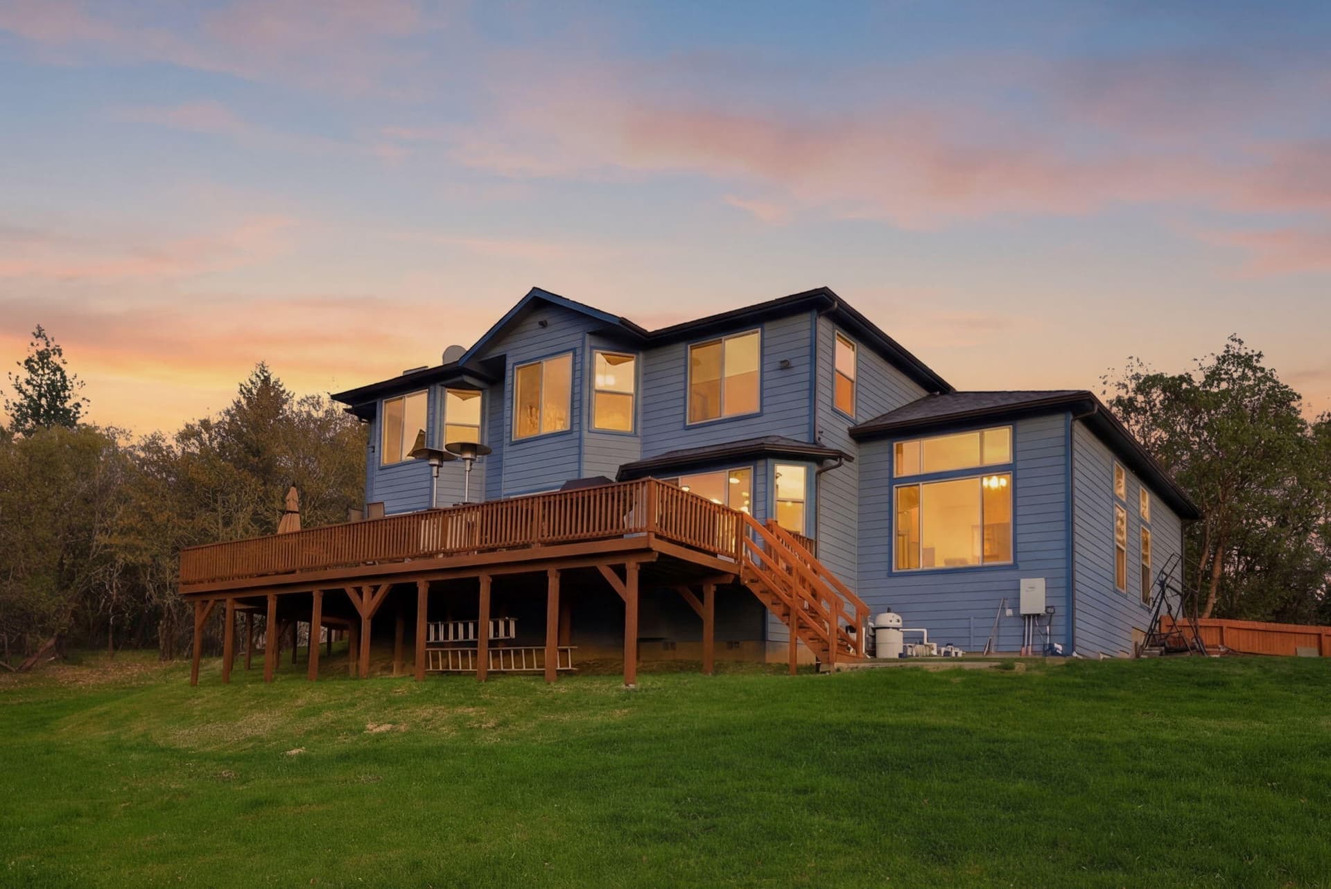 2. Photo 2 of 81, 547 Jackpine Drive, Grants Pass, OR 97526