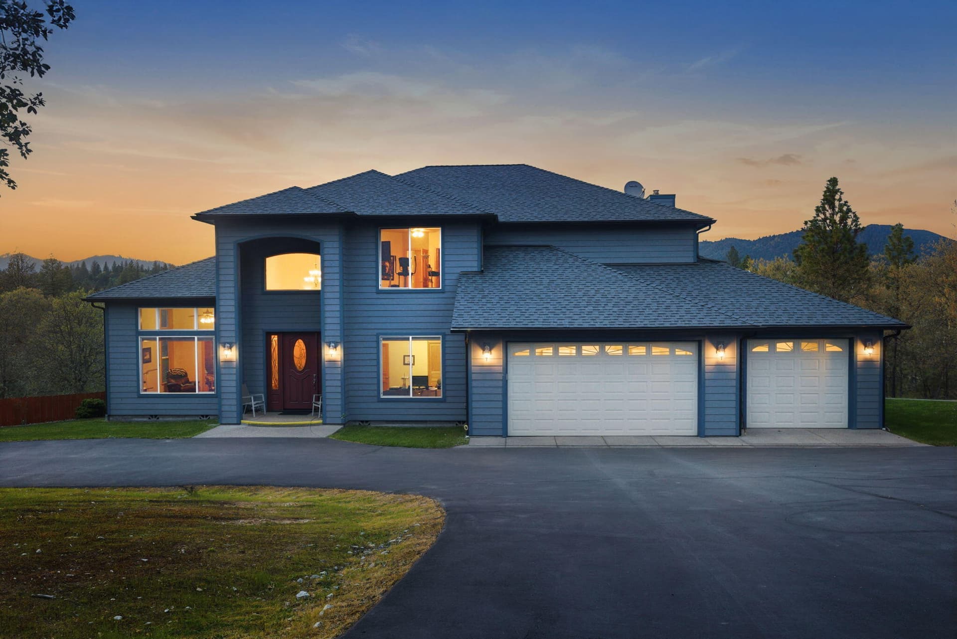 1. Photo 1 of 81, 547 Jackpine Drive, Grants Pass, OR 97526