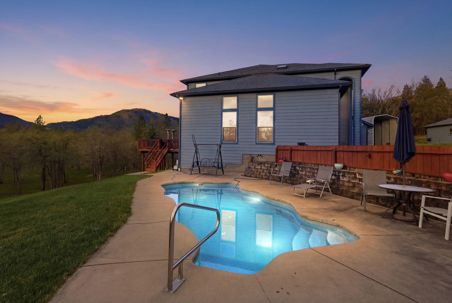 3. Photo 3 of 81, 547 Jackpine Drive, Grants Pass, OR 97526