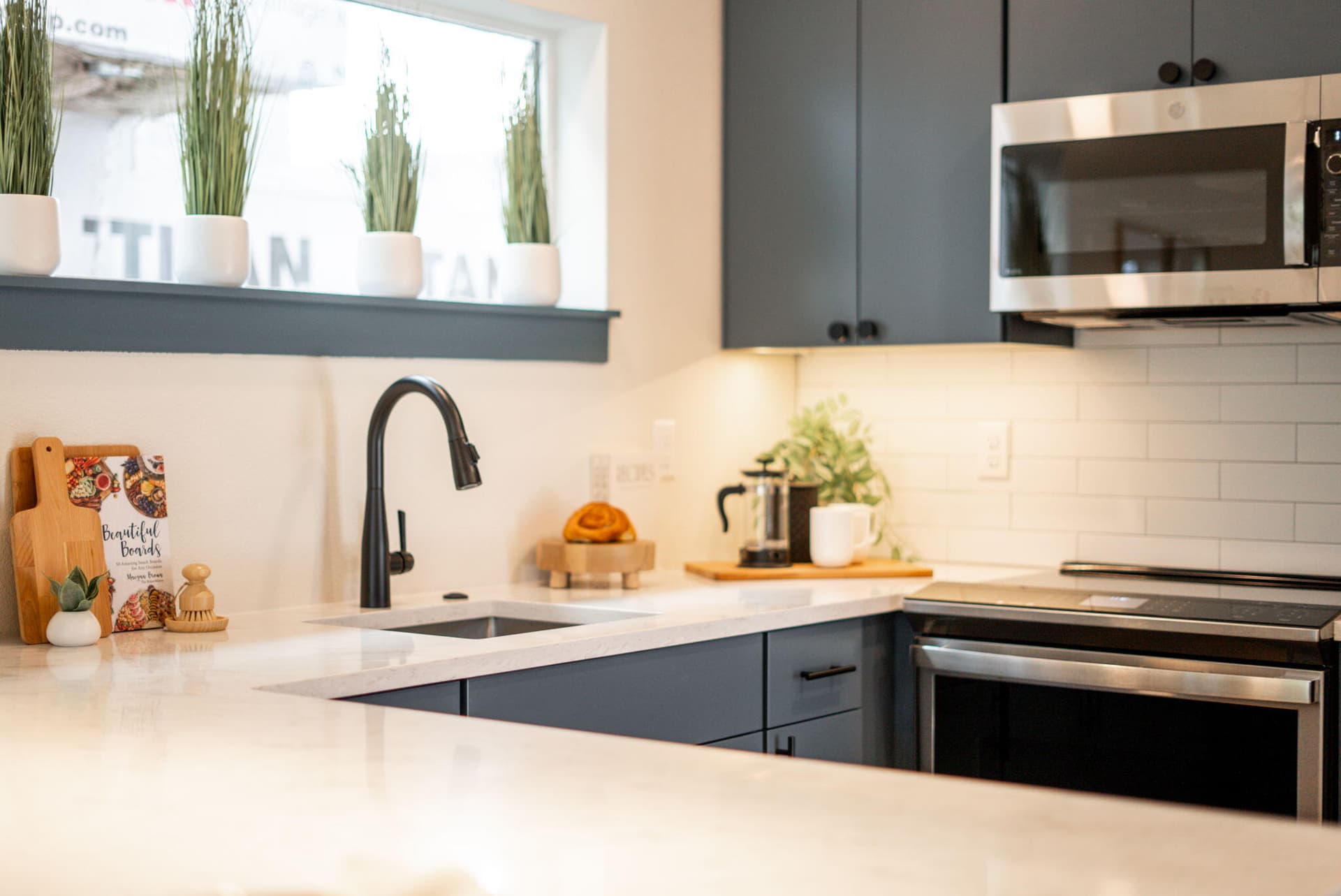 Kitchen Details. Photo 2 of 31, 1401 NE 10th Street, Bend, OR 97701