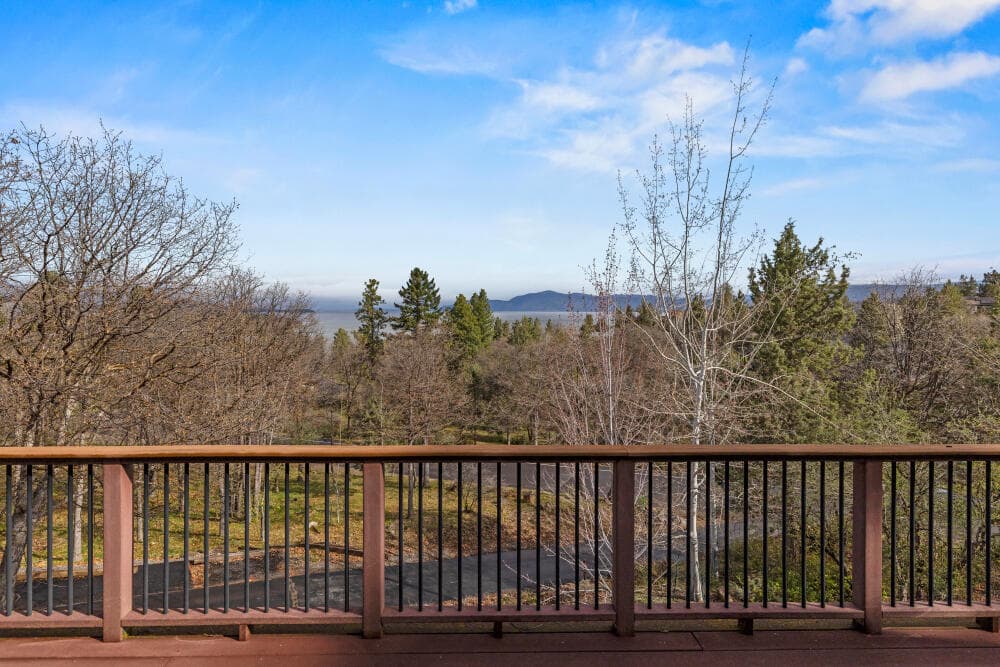 A Full Panorama. Photo 4 of 68, 6586 Coopers Hawk Road, Klamath Falls, OR 97601