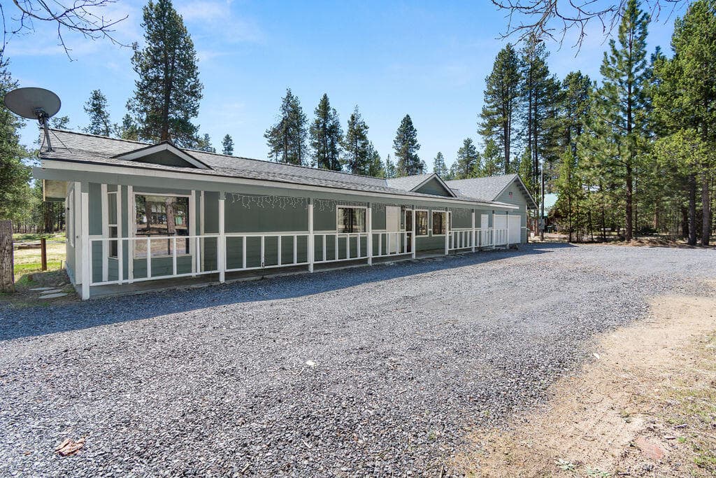 Front of home. Photo 4 of 43, 15931 Mt View Lane, La Pine, OR 97739