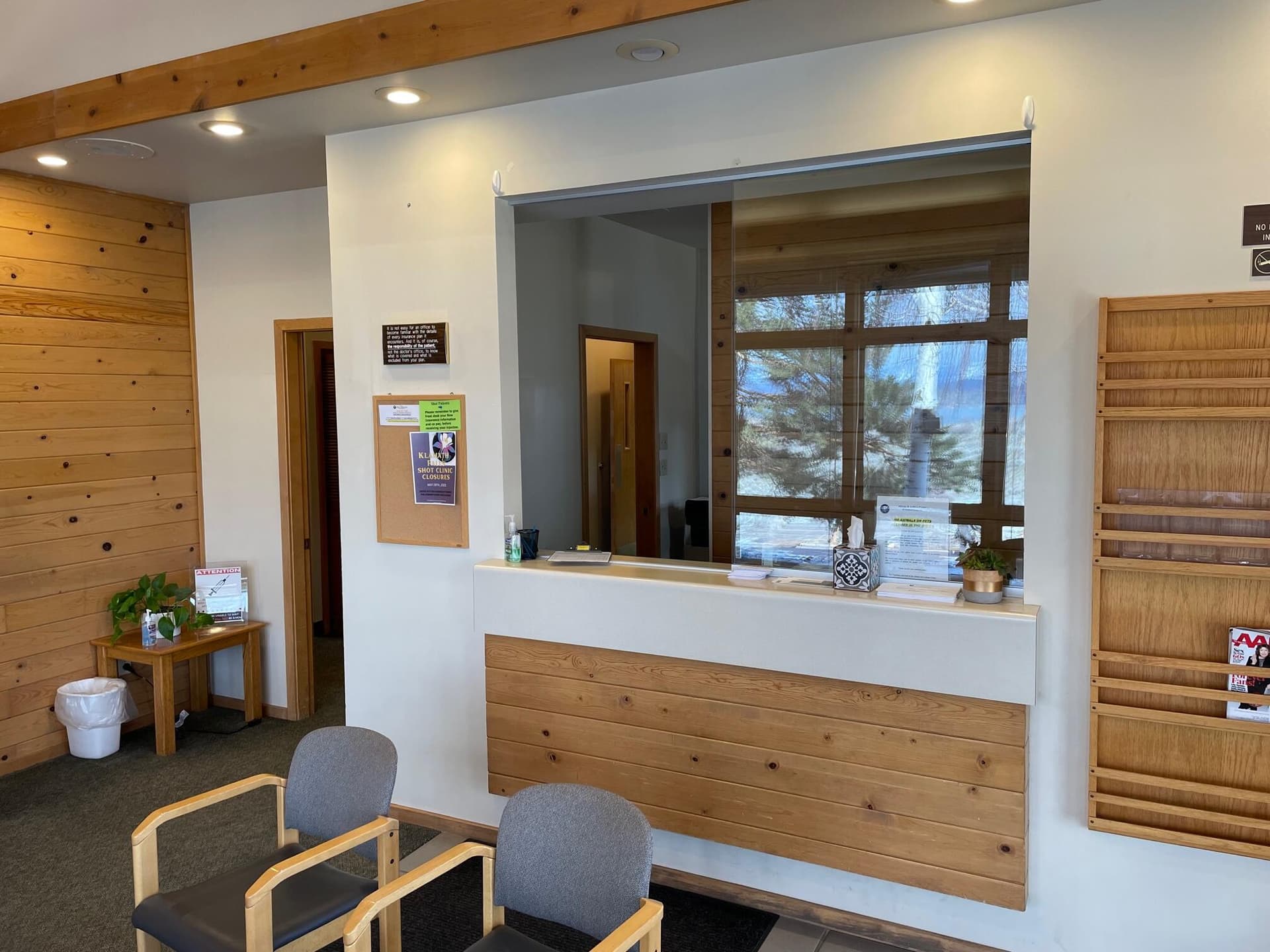Lobby 4. Photo 3 of 15, 2628 Clover Street, Klamath Falls, OR 97601