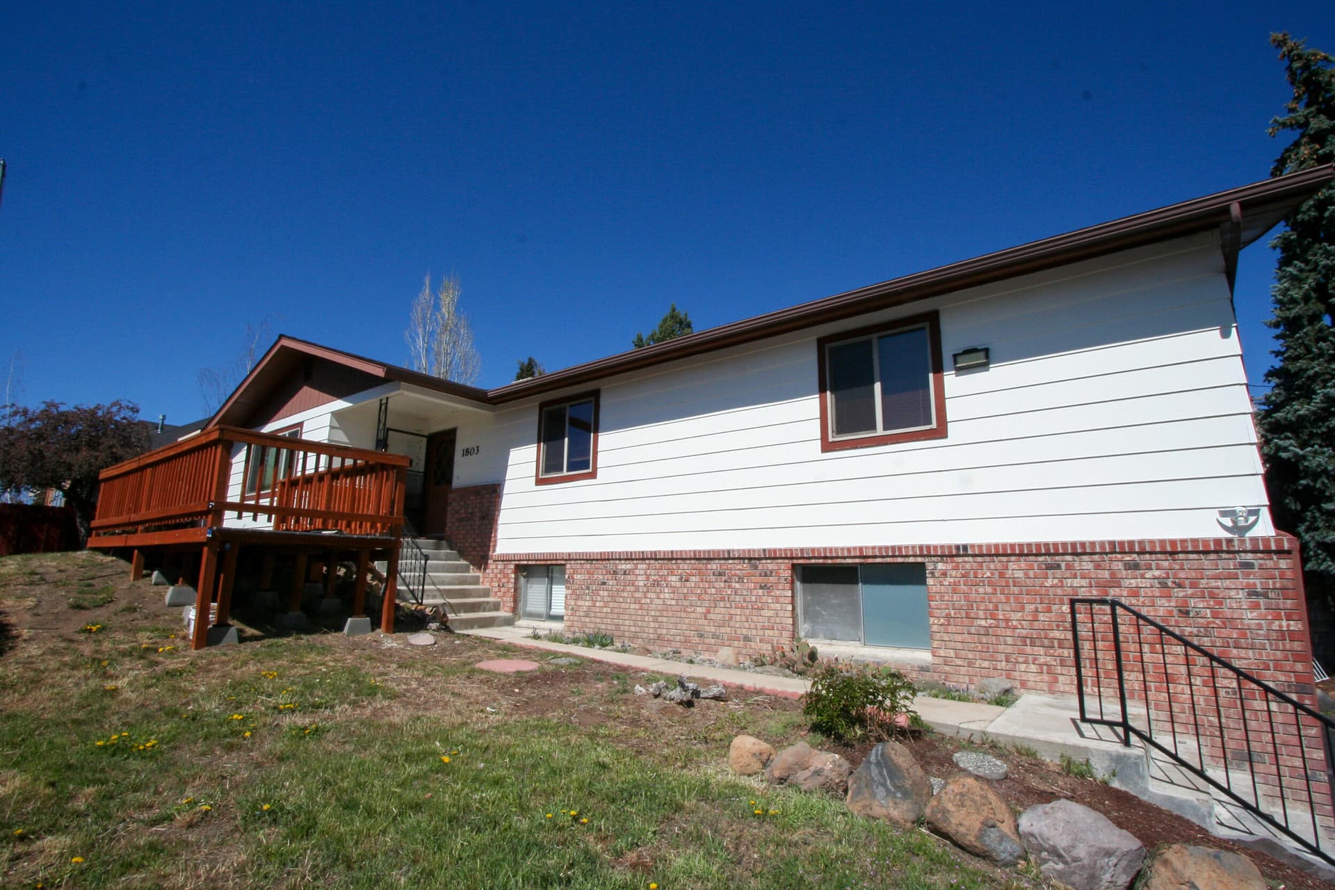 IMG_3133. Photo 1 of 54, 1803 N Eldorado Avenue, Klamath Falls, OR 97601
