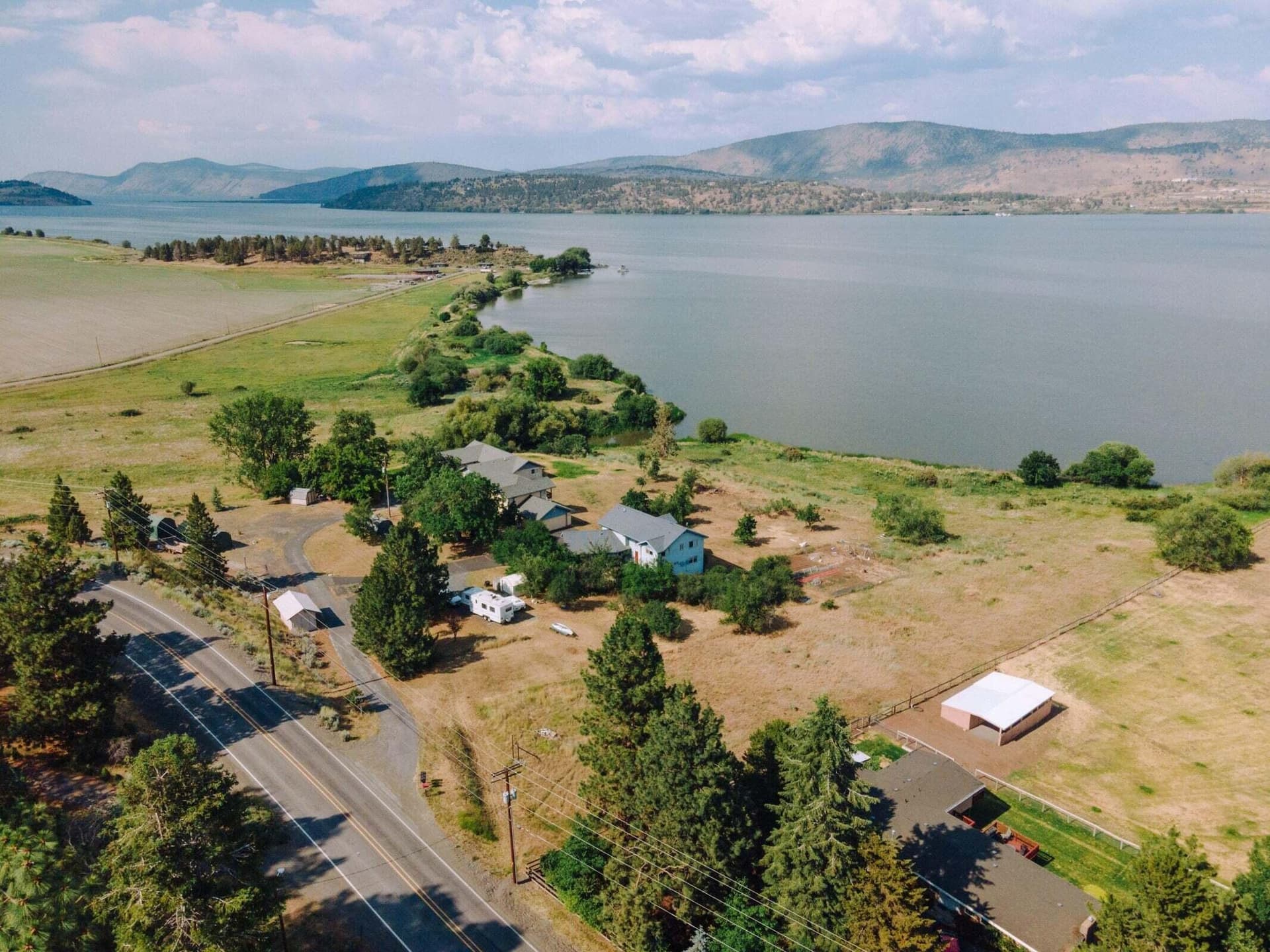 20210630191618899875000000-o. Photo 3 of 14, 2546 Lakeshore Drive, Klamath Falls, OR 97601