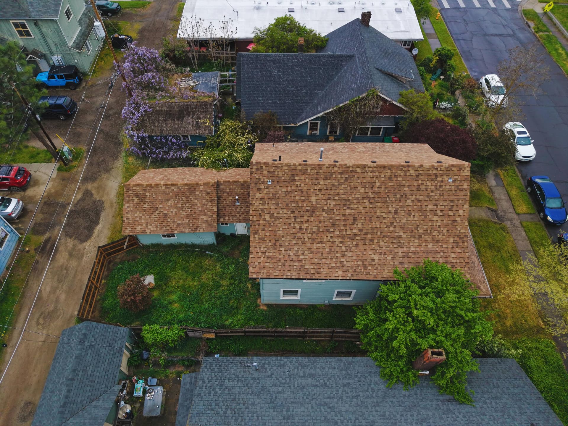 3. Photo 3 of 8, 429 N Holly Street, Medford, OR 97501