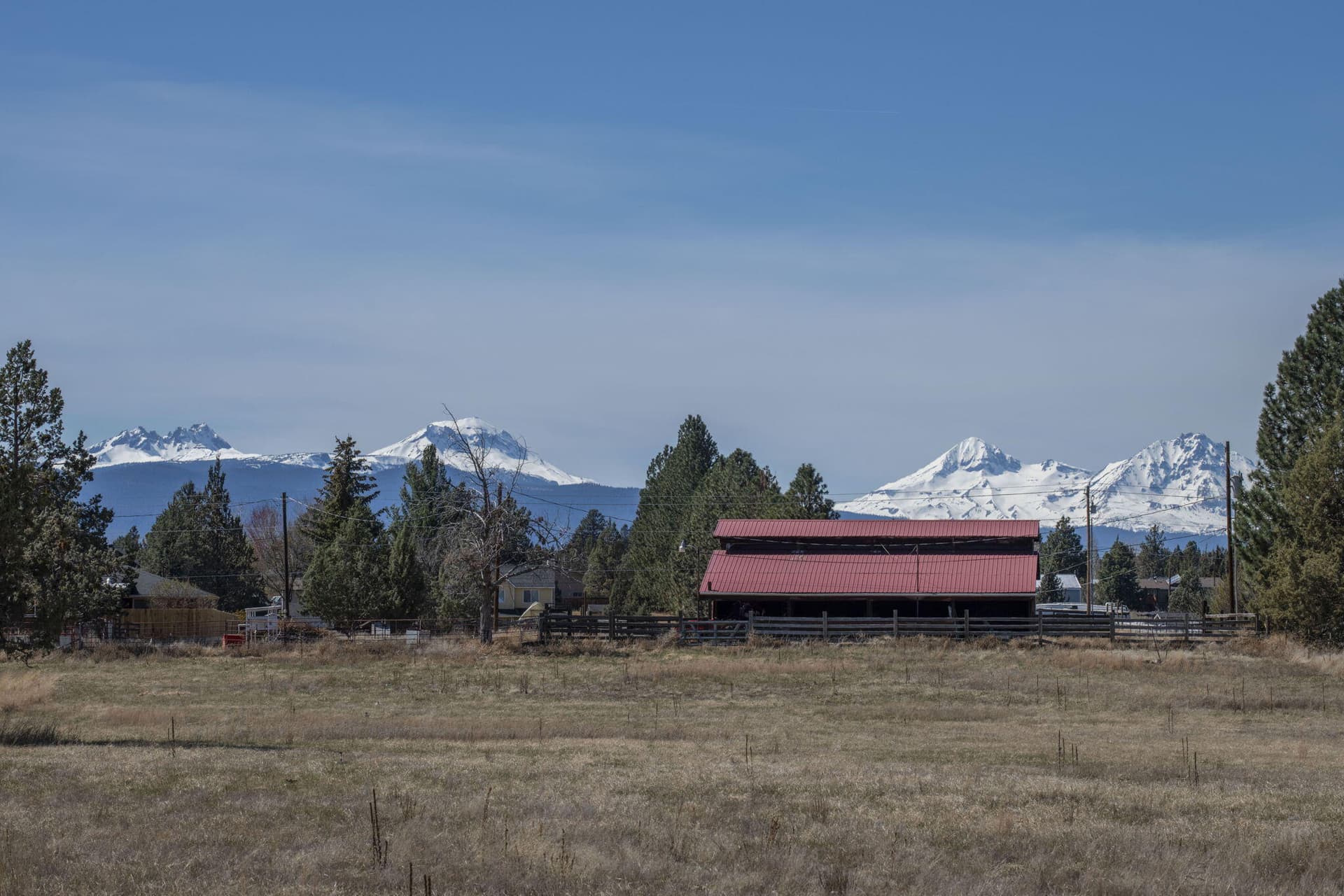 25-web-or-mls-DSC_0304. Photo 2 of 18, 63320 Deschutes Market Road, Bend, OR 97701