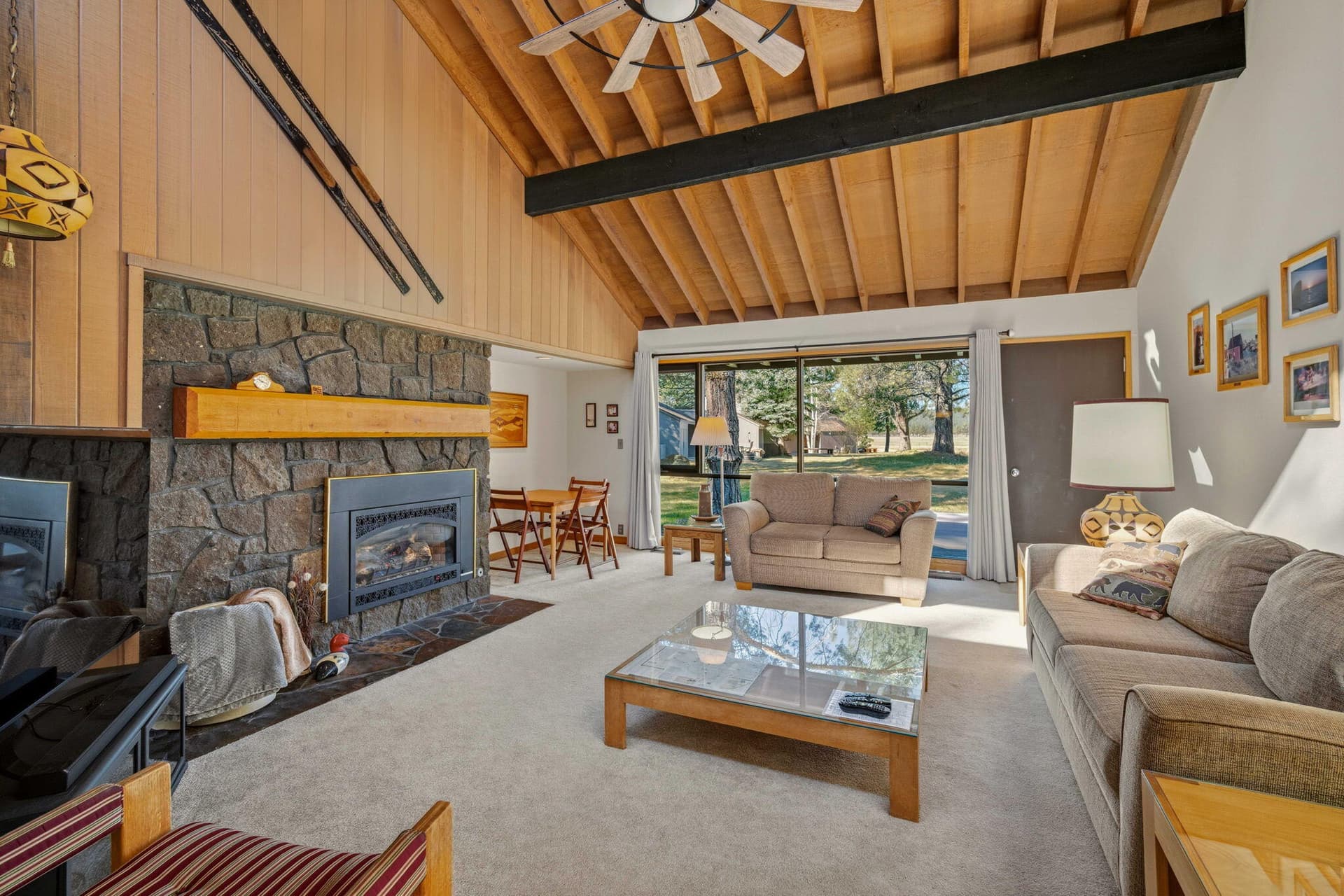 5-web-or-mls-58 Meadow House-5. Photo 5 of 30, 57258 Island Road Unit 58, Sunriver, OR 97707