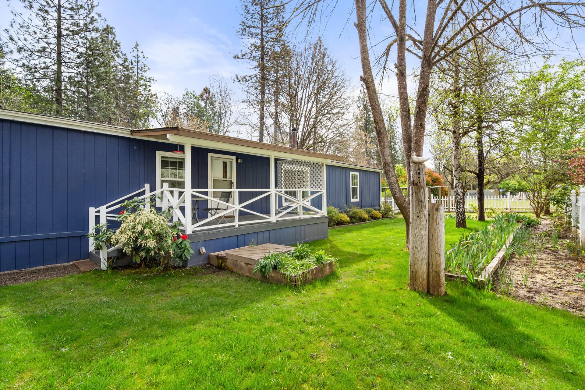 Front Yard. Photo 5 of 38, 315 Queens Branch Road, Rogue River, OR 97537