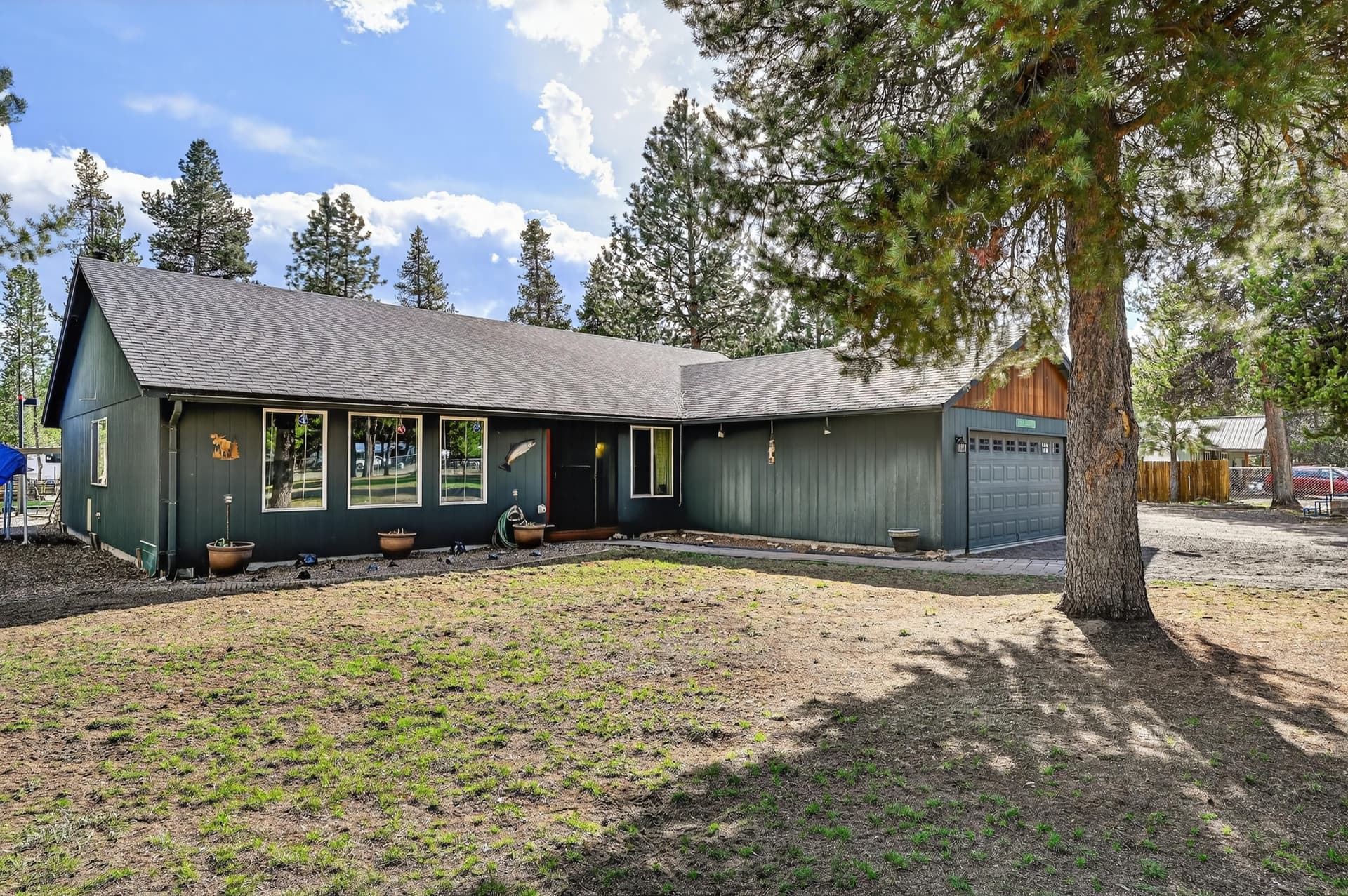 26 - 15495-Federal-Rd-La-Pine-OR-97739-1. Photo 3 of 38, 15495 Federal Road, La Pine, OR 97739