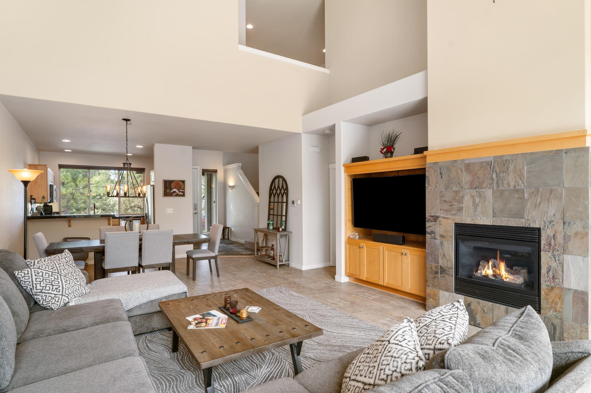 22-Living Room. Photo 4 of 41, 11170 Village Loop, Redmond, OR 97756