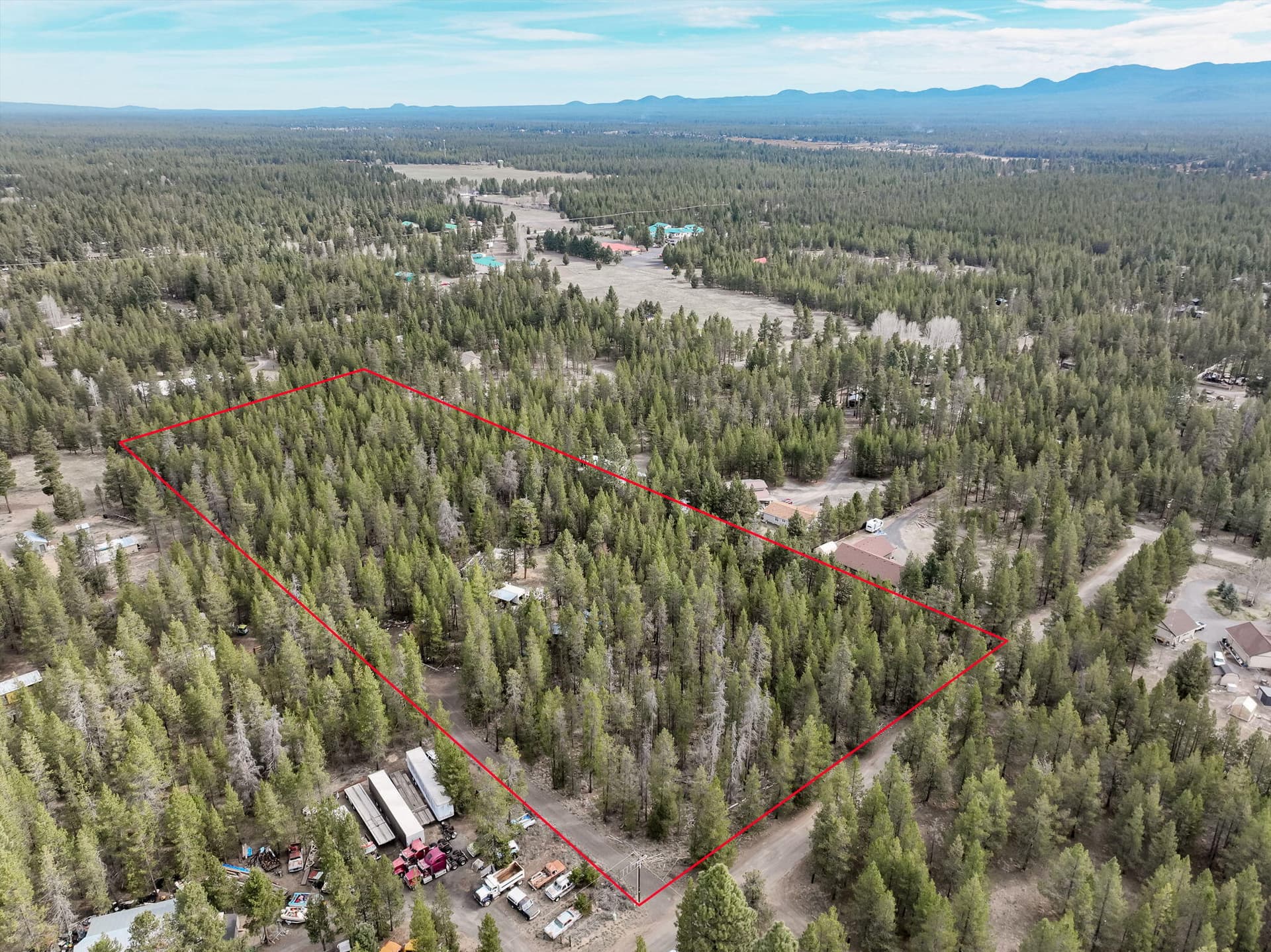 3. Photo 4 of 16, 16040 Waddell Road, La Pine, OR 97739