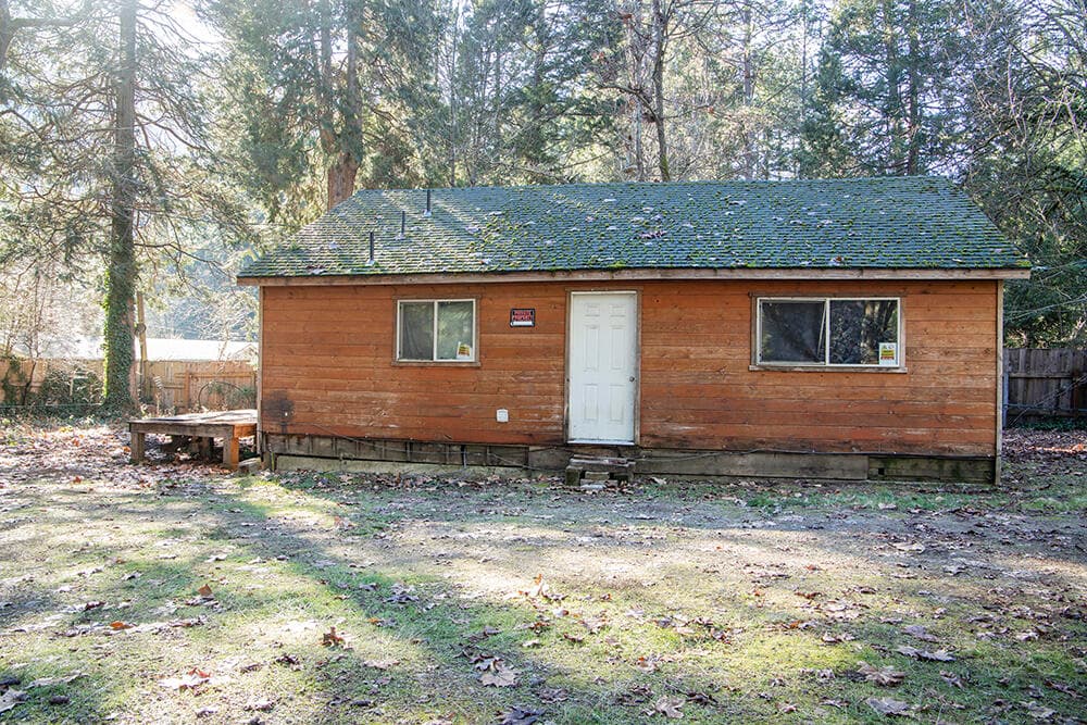 IMG_2878 (1). Photo 4 of 7, 357 Main Street, Wolf Creek, OR 97497