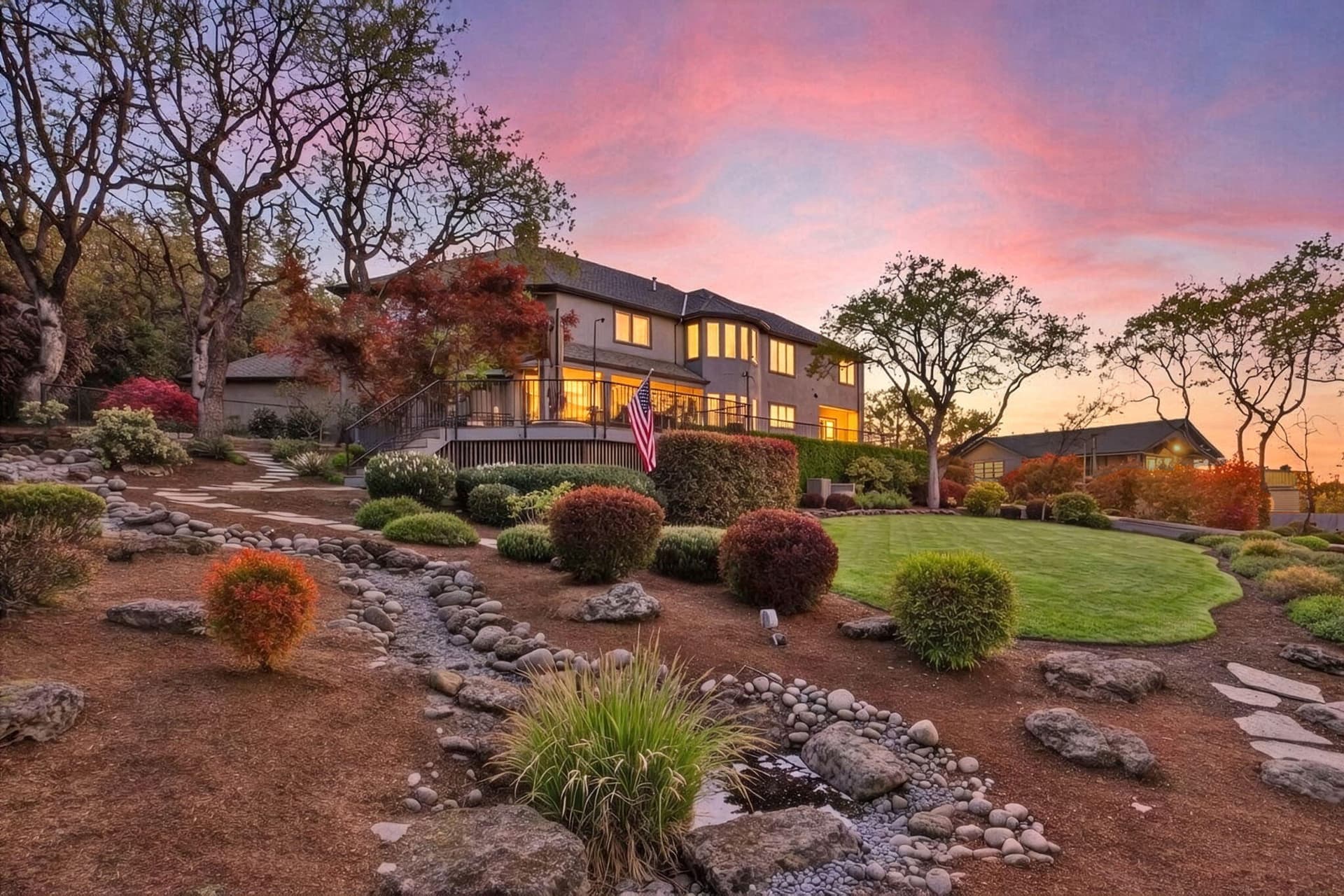 5 bd / 3.5 ba Private Family Oasis. Photo 1 of 90, 2583 Oak View Circle, Medford, OR 97504
