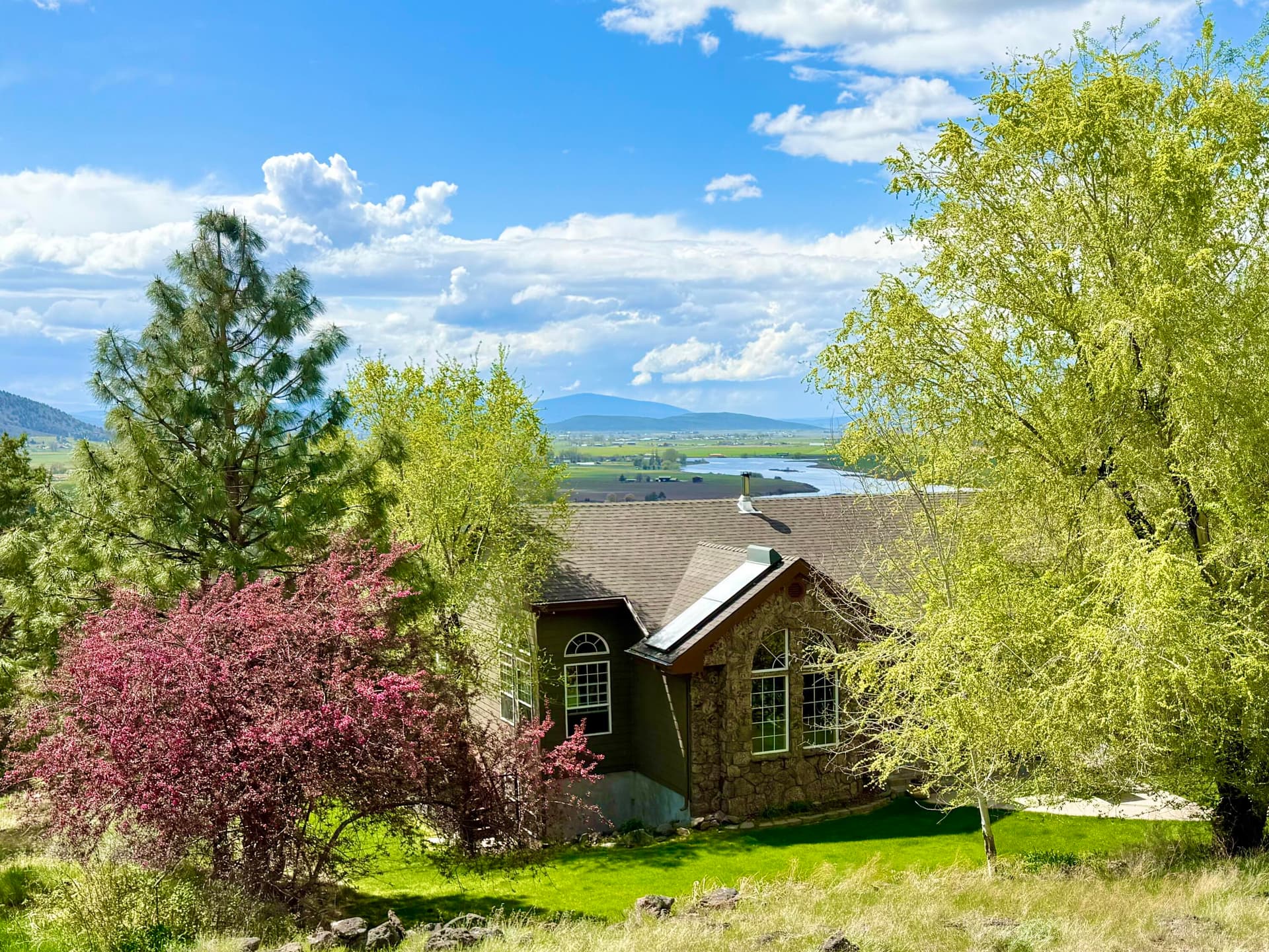 HOME. Photo 5 of 52, 13351 Crystal Springs Road, Klamath Falls, OR 97603