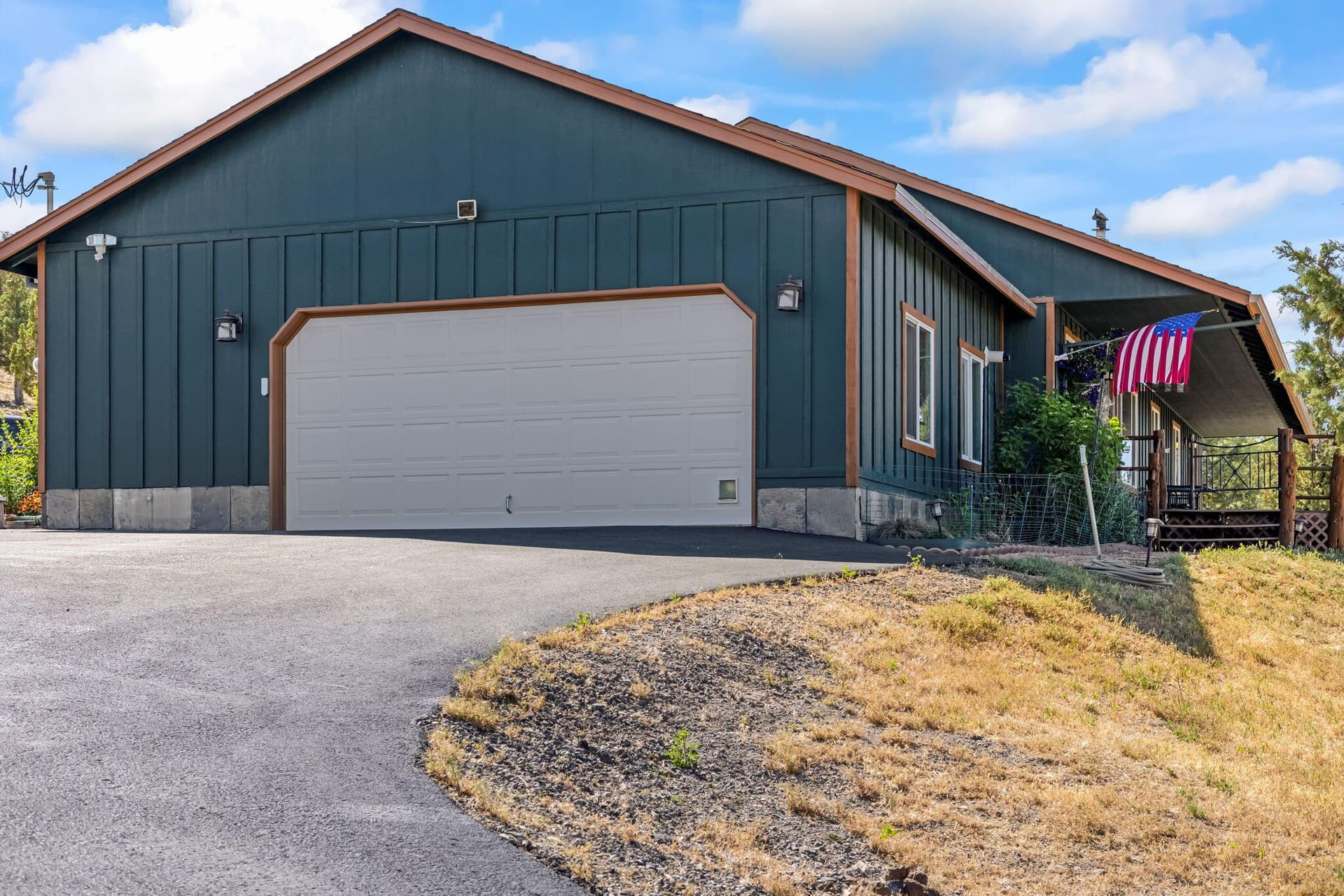 36-web-or-mls-36. Photo 3 of 42, 6997 SE Scenic Drive, Prineville, OR 97754