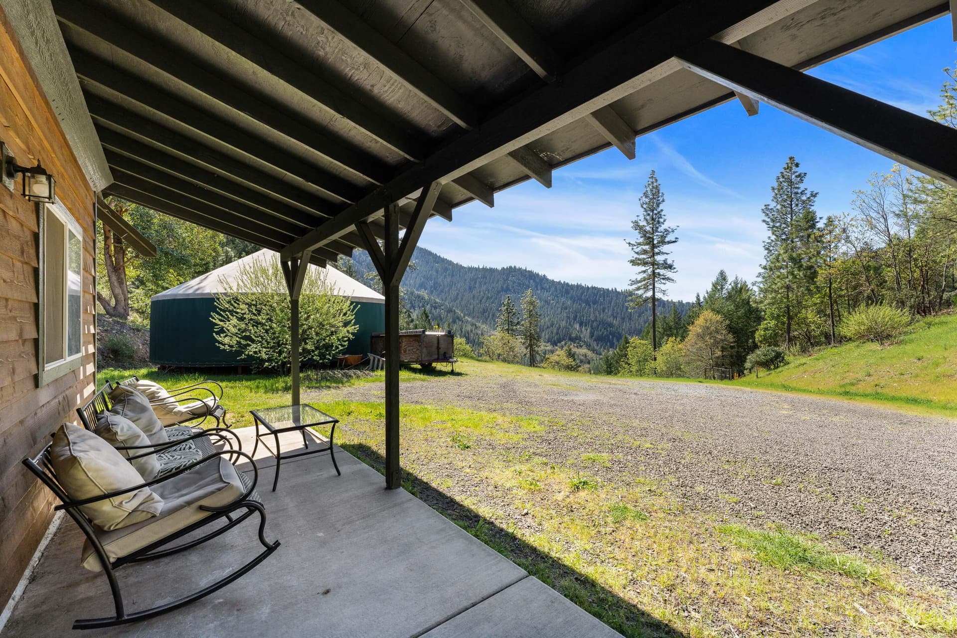 51-EXT (32 of 35). Photo 4 of 62, 17939 E Evans Creek Road, Rogue River, OR 97537