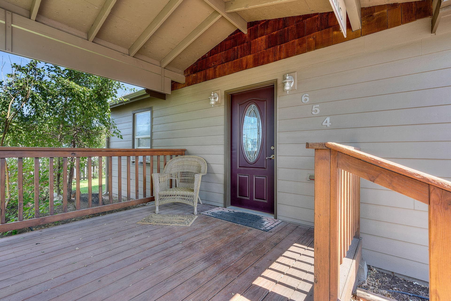 654 NW 4th Street. Photo 1 of 26, 654 NW 4th Street, Redmond, OR 97756